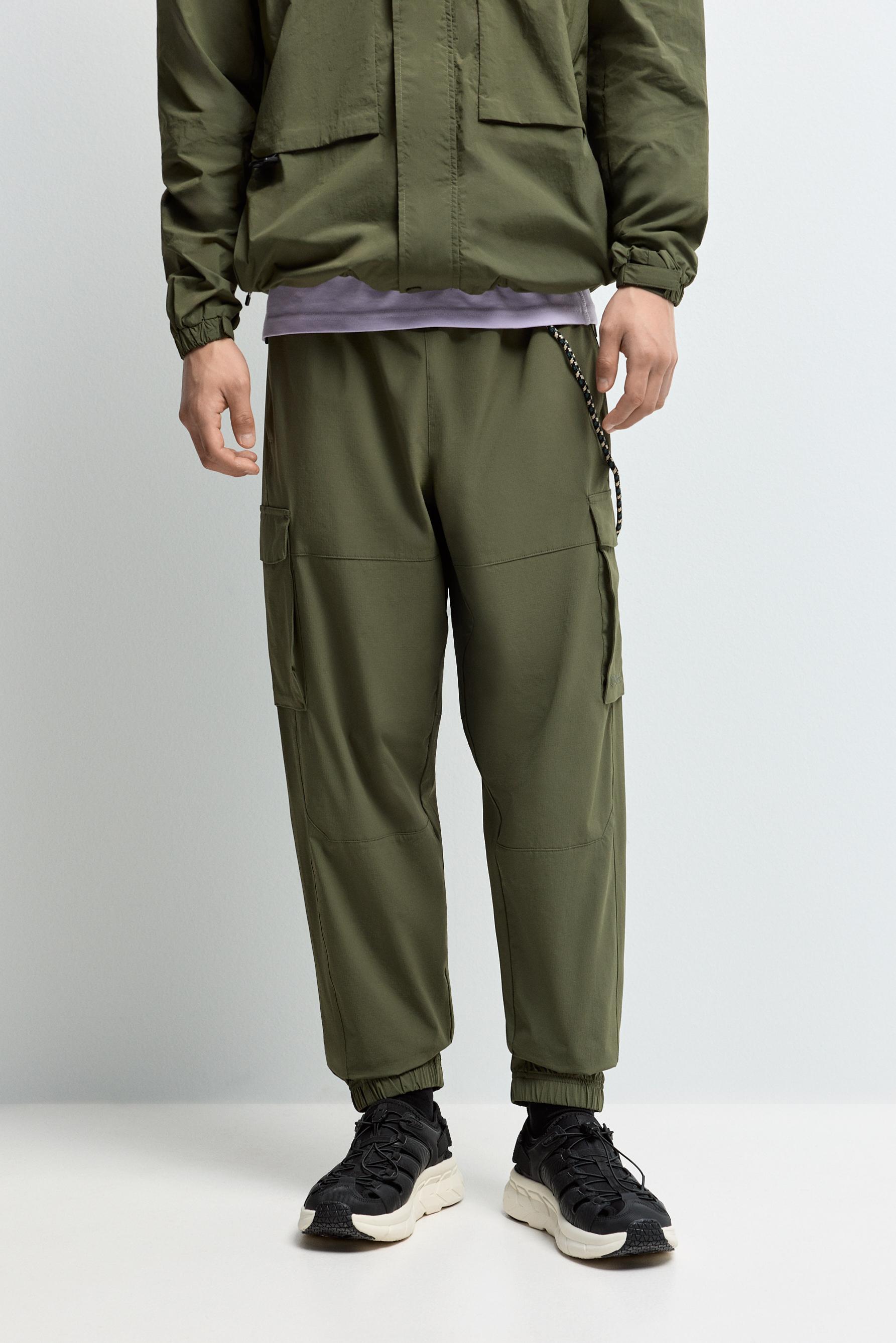Pantalón jogger cargo