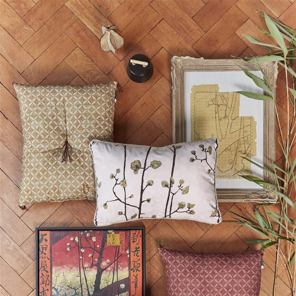 Beddinghouse x Van Gogh Plum Blossoms Sierkussen 40 x 60 cm - Zand