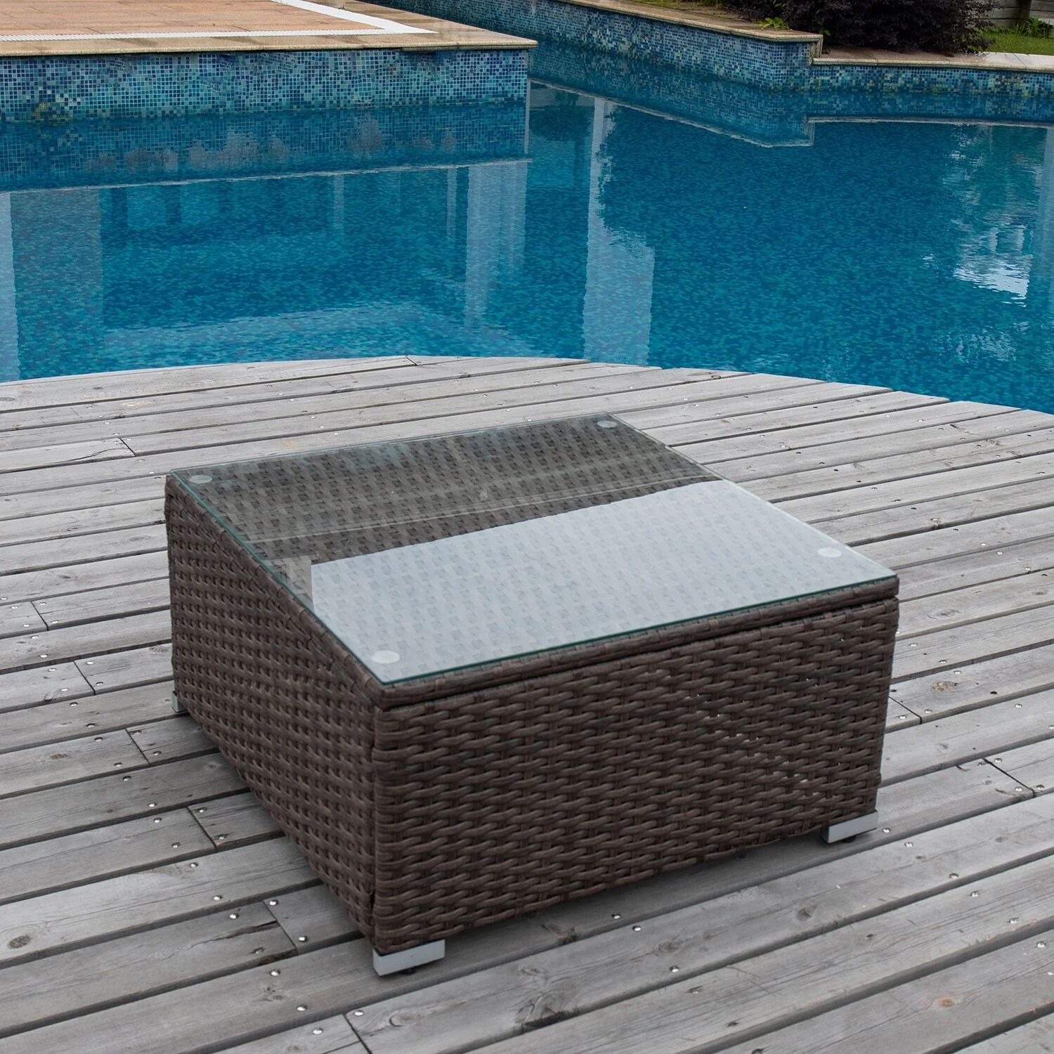 COSIEST Outdoor Furniture Wicker Glass-Top Coffee Table