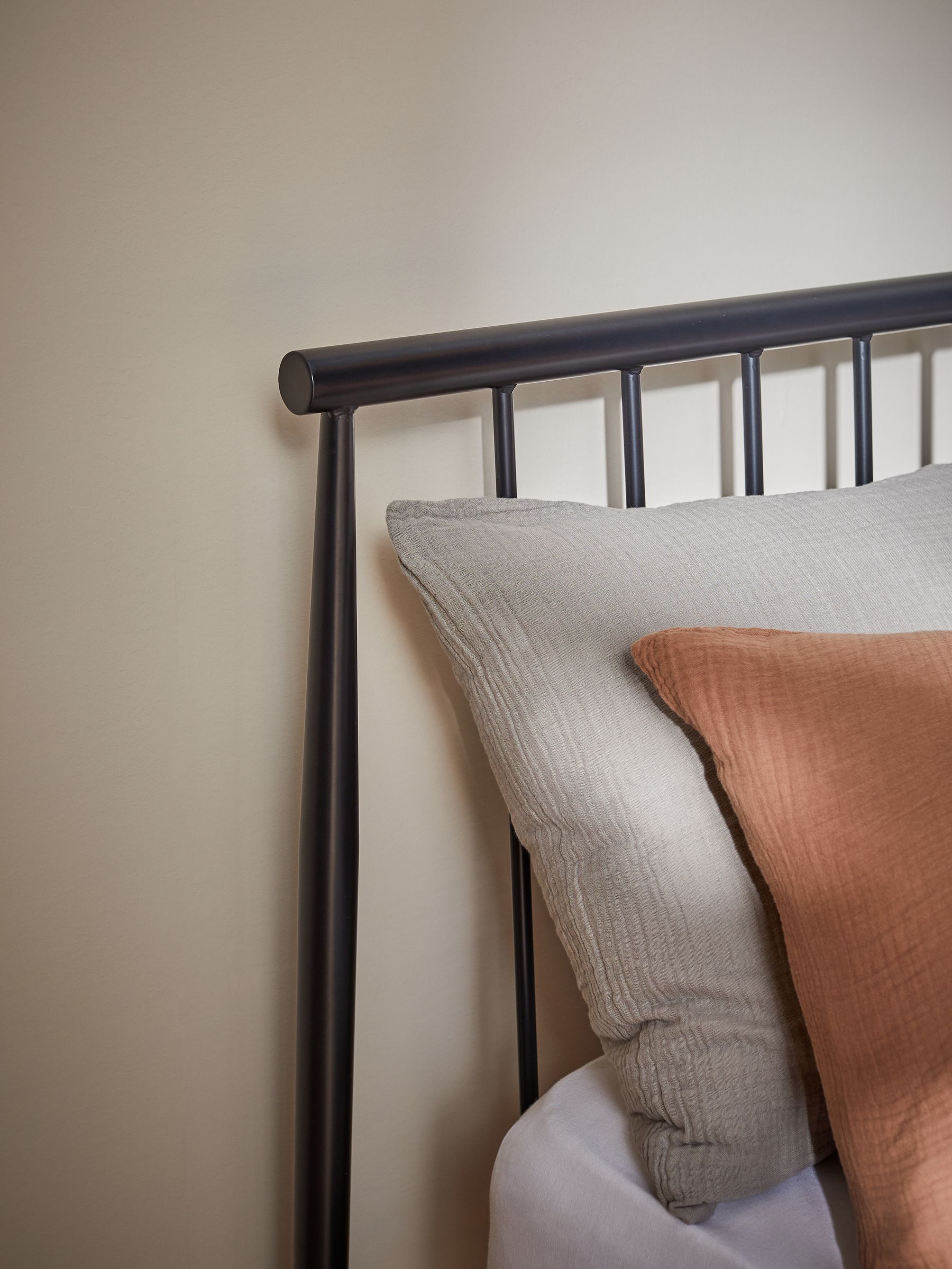 Penn Metal Bed Frame in Black