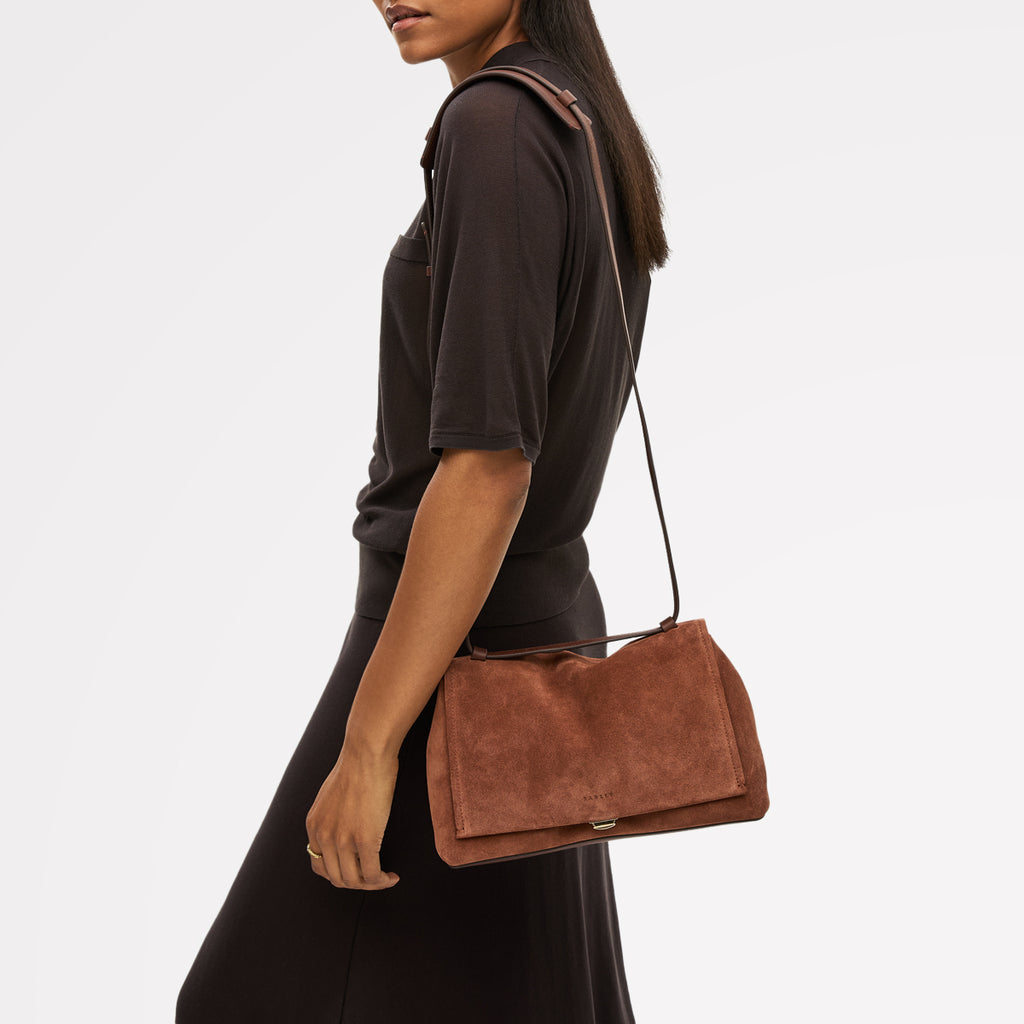 Mercer Street - Medium Flapover Shoulder