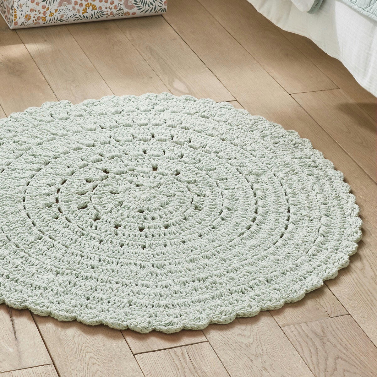 Tapis rond en crochet, Wiku
