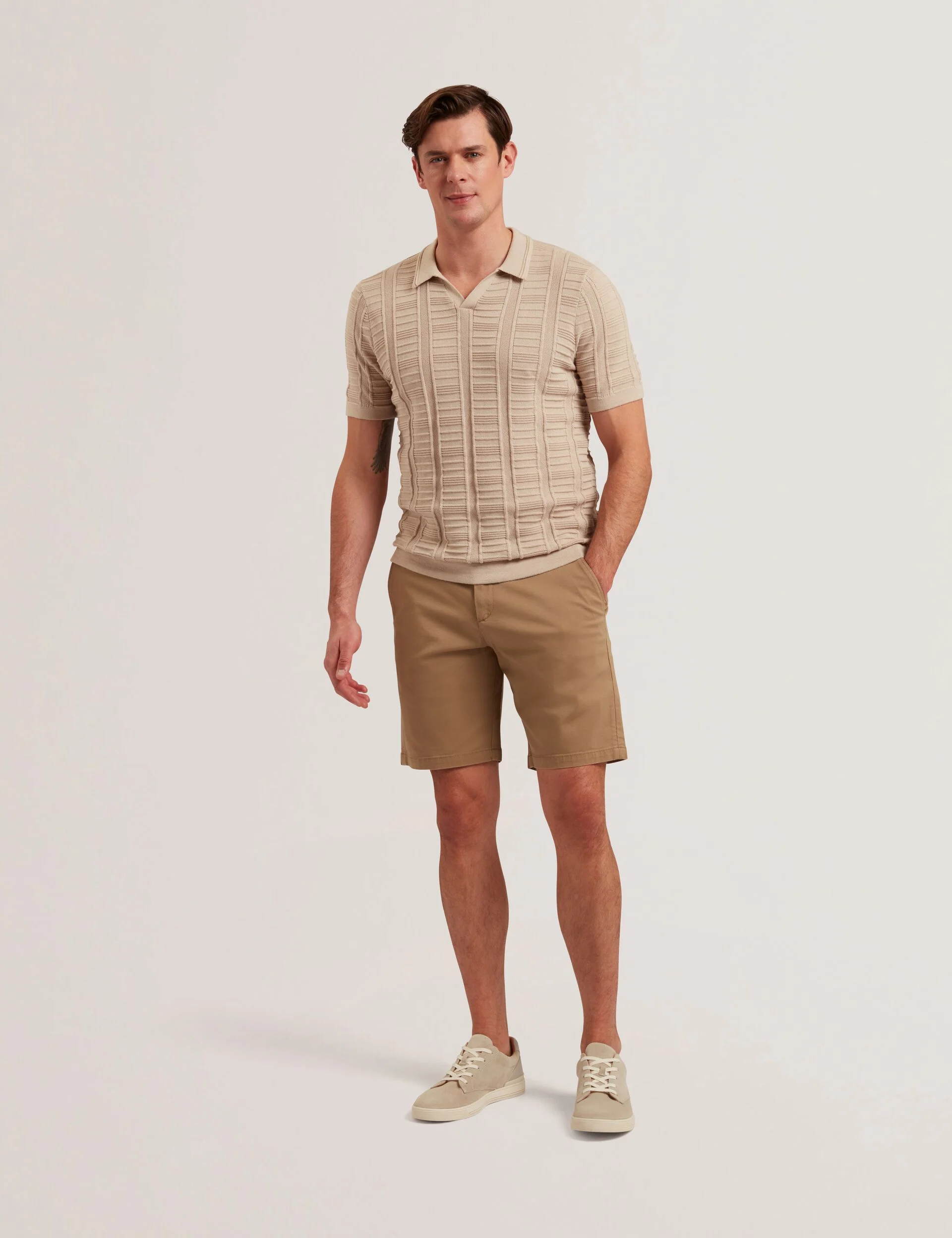 BARNHAM | TAN