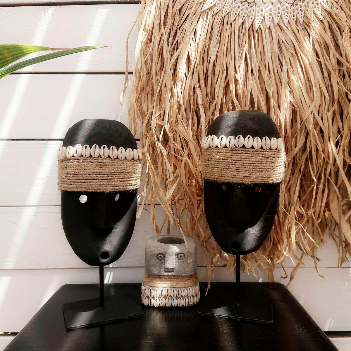 UBUD - Statue en bois sculpté, noir H30 cm