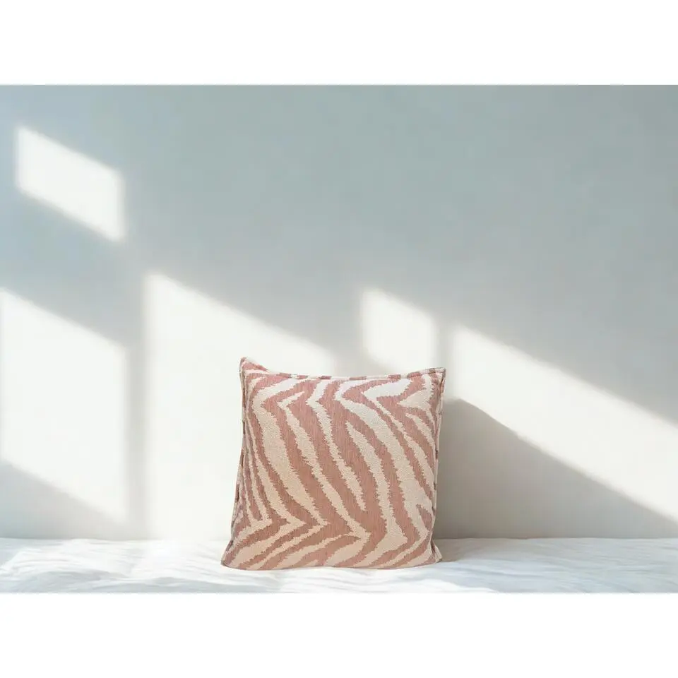 Unique Living - Sierkussen Rowan 45x45cm - Old Pink