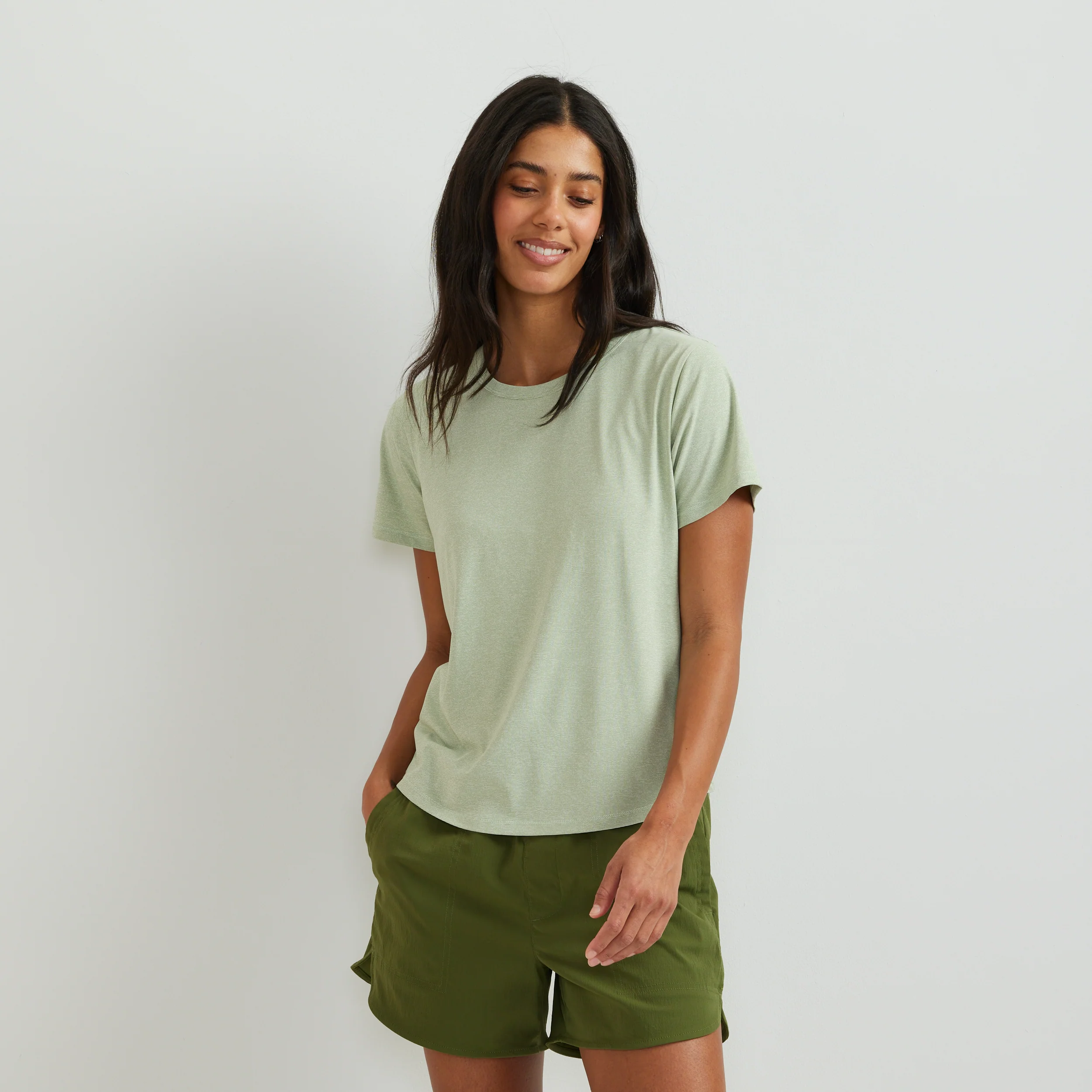 Women's Trek Light Hike Short-Sleeve Crewneck T-Shirt