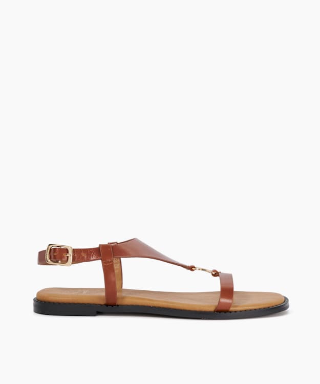 Laith Tan - Flat Leather T-Bar Sandals