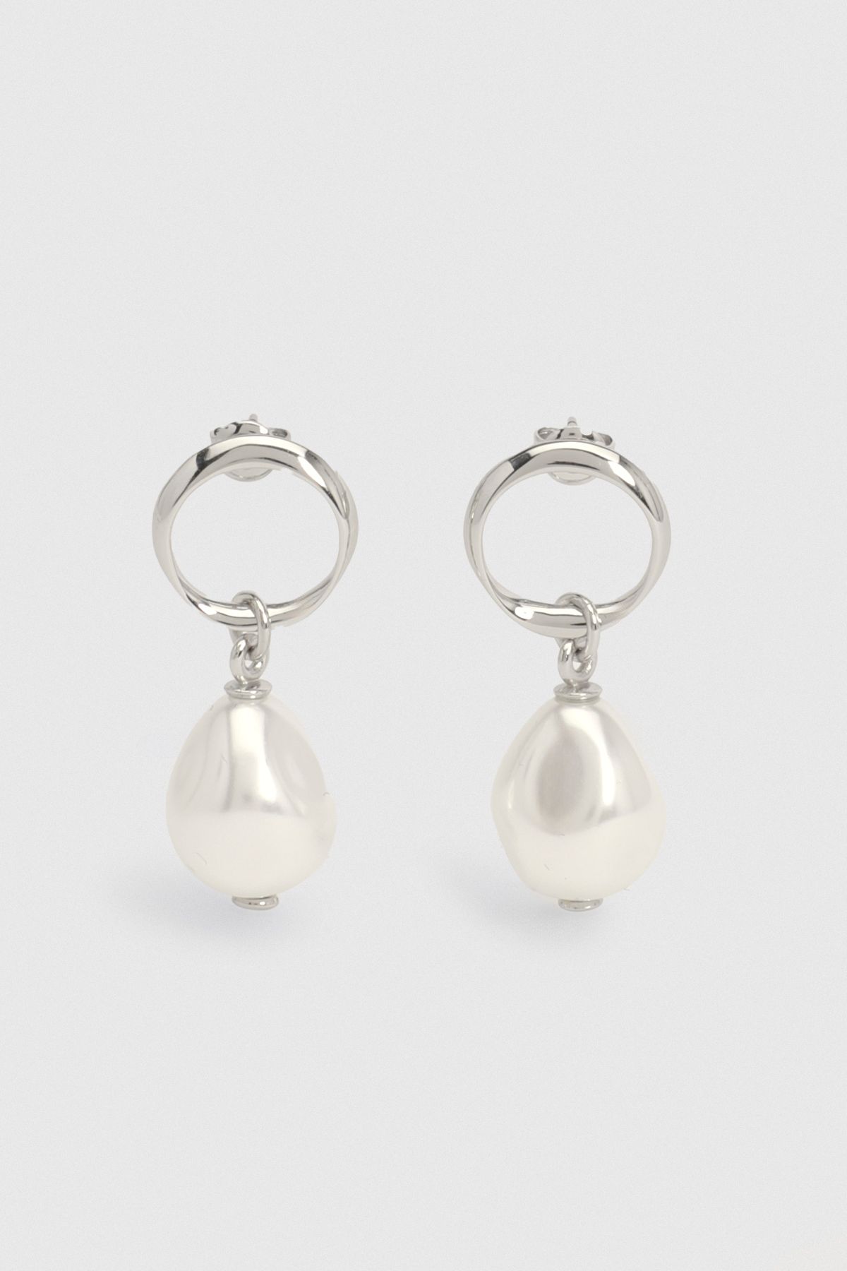 KarenMillen Modern Pearl Earrings