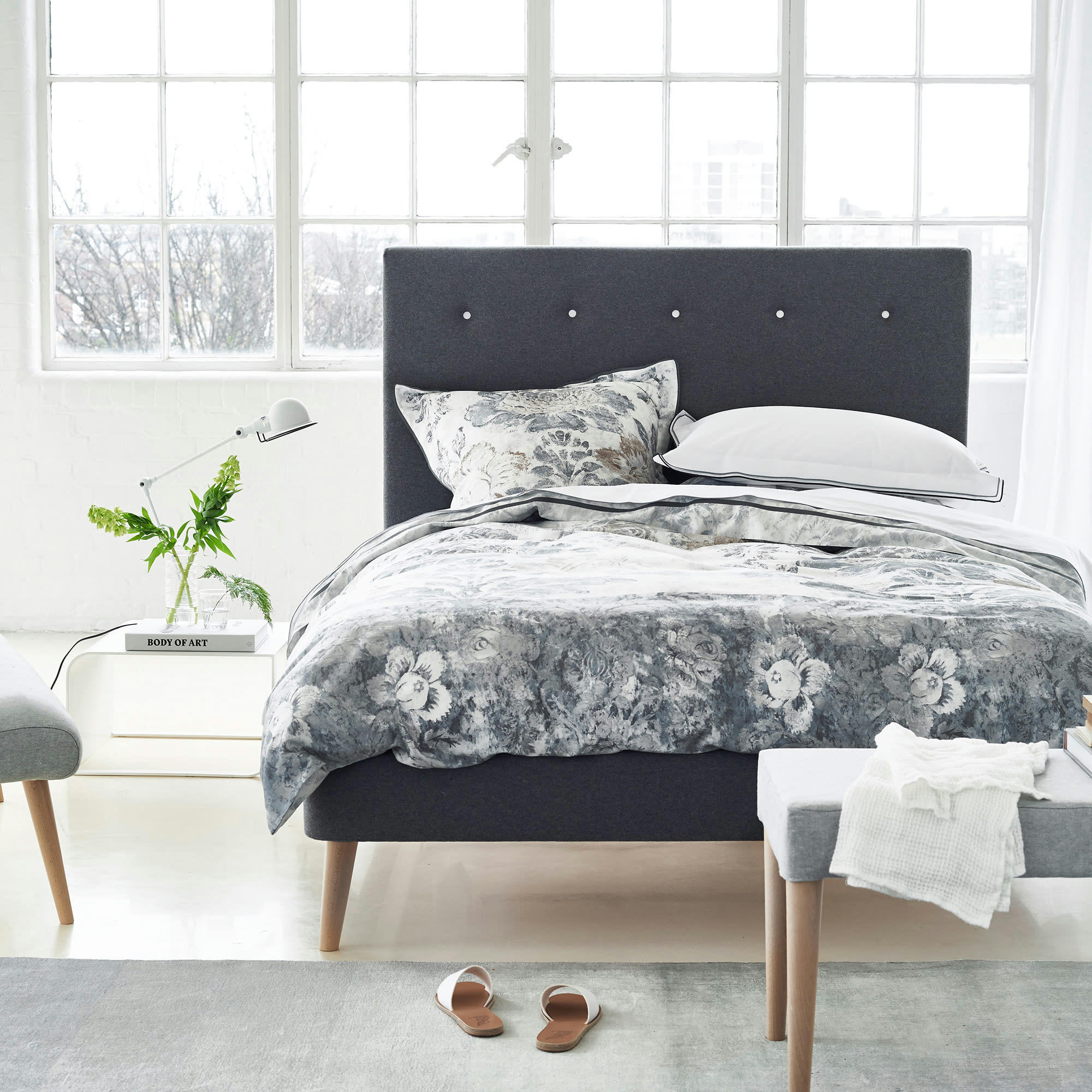 DAMASCO - Taie d'oreiller imprimée en satin de coton Graphite 50x75