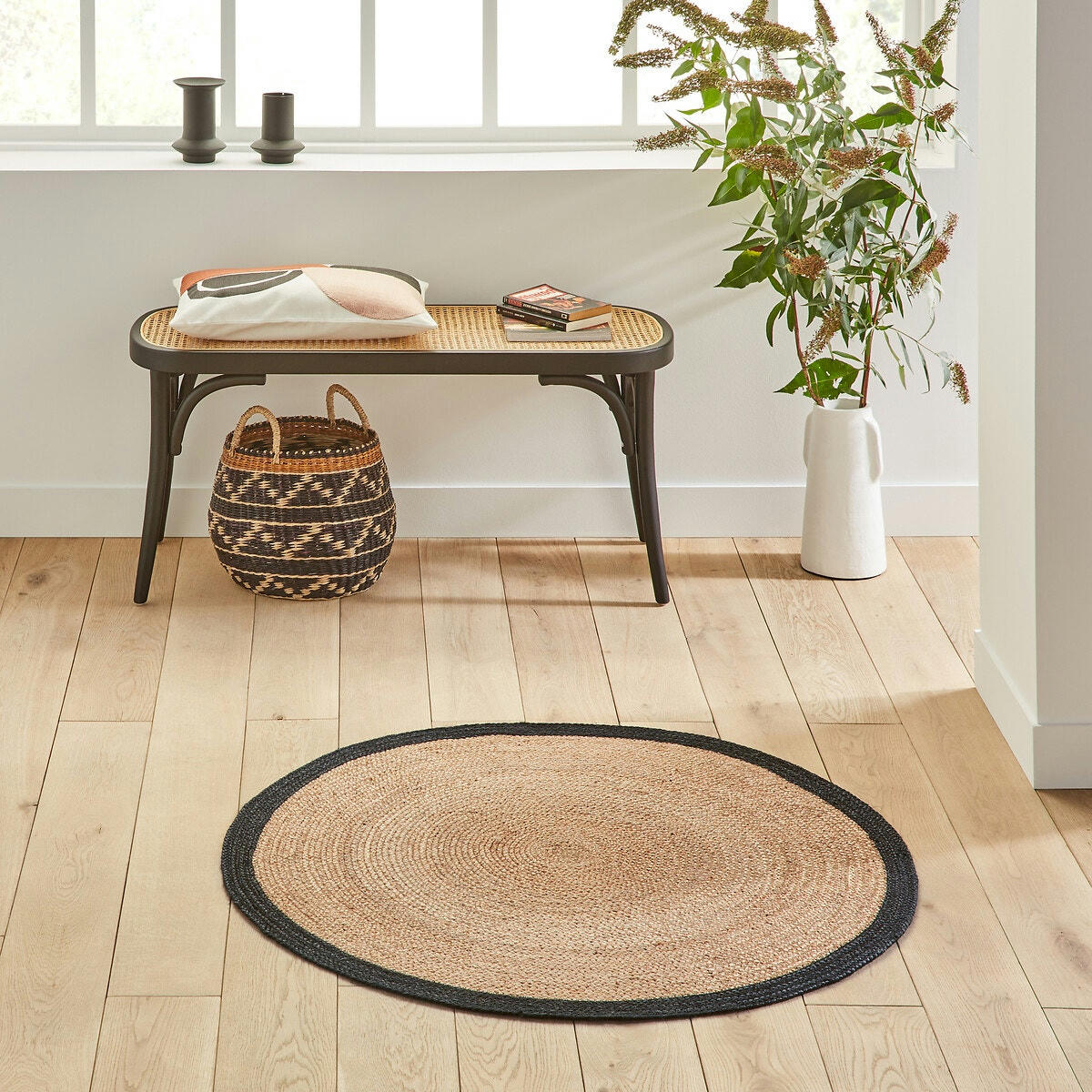 Tapis rond en jute, Aftas