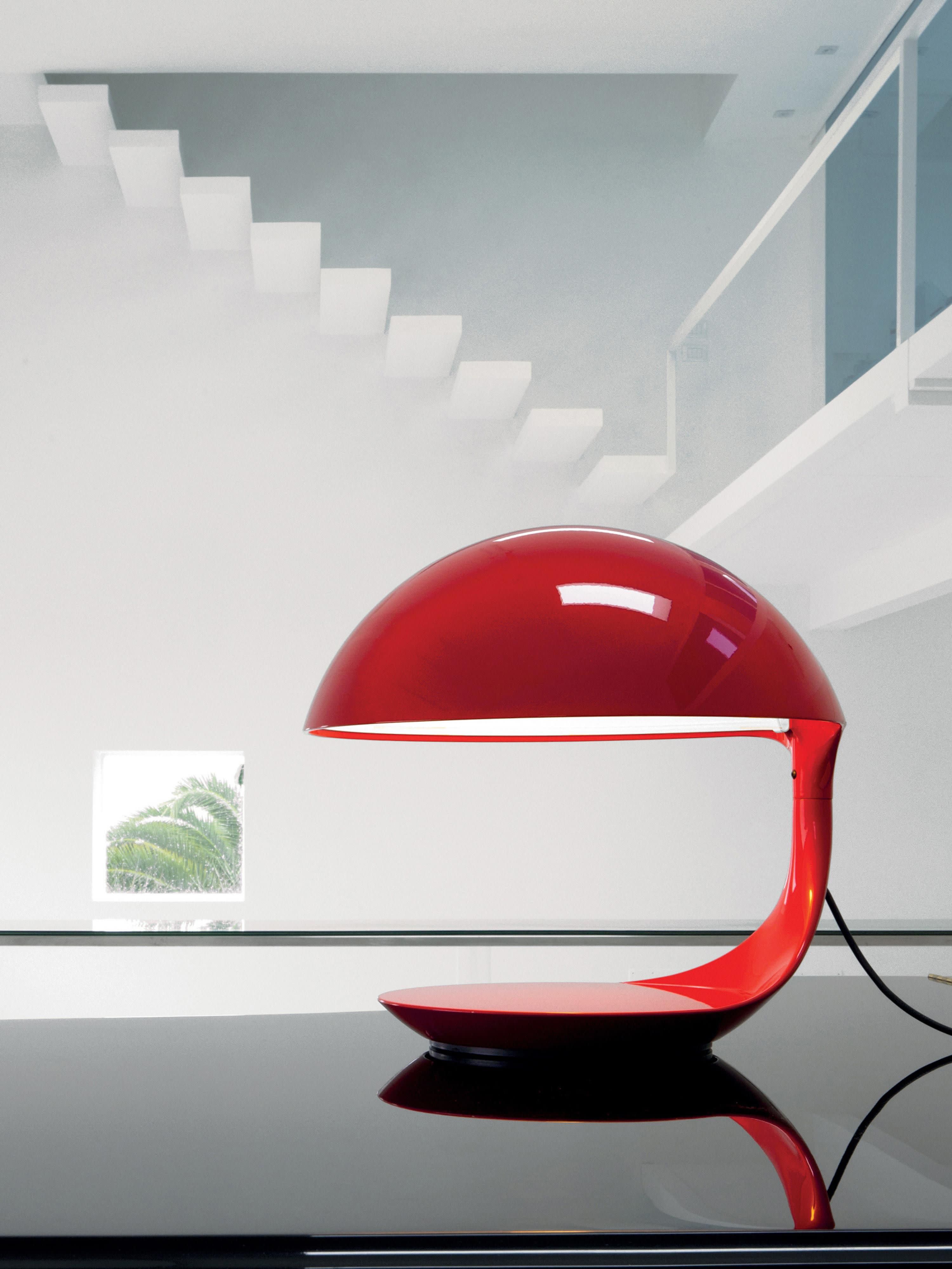 Tischlampe Cobra mit drehbarem Lampenschirm
