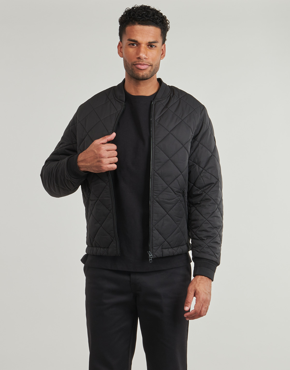 Replay -  - Black