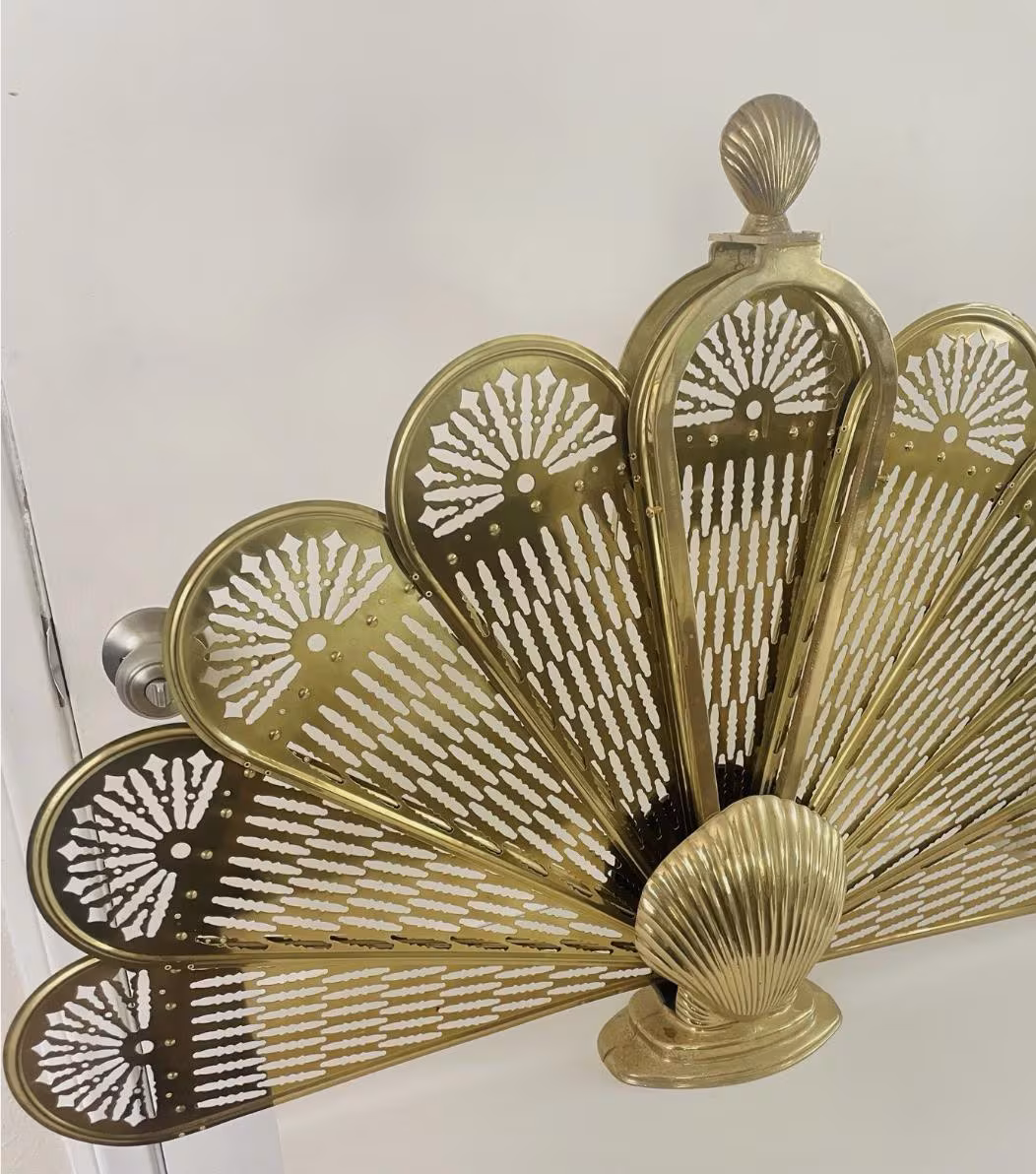 1950s Mid Century Hollywood1950s Vintage Mid Century Hollywood Shell Style Fireplace Screen Grate very good condition