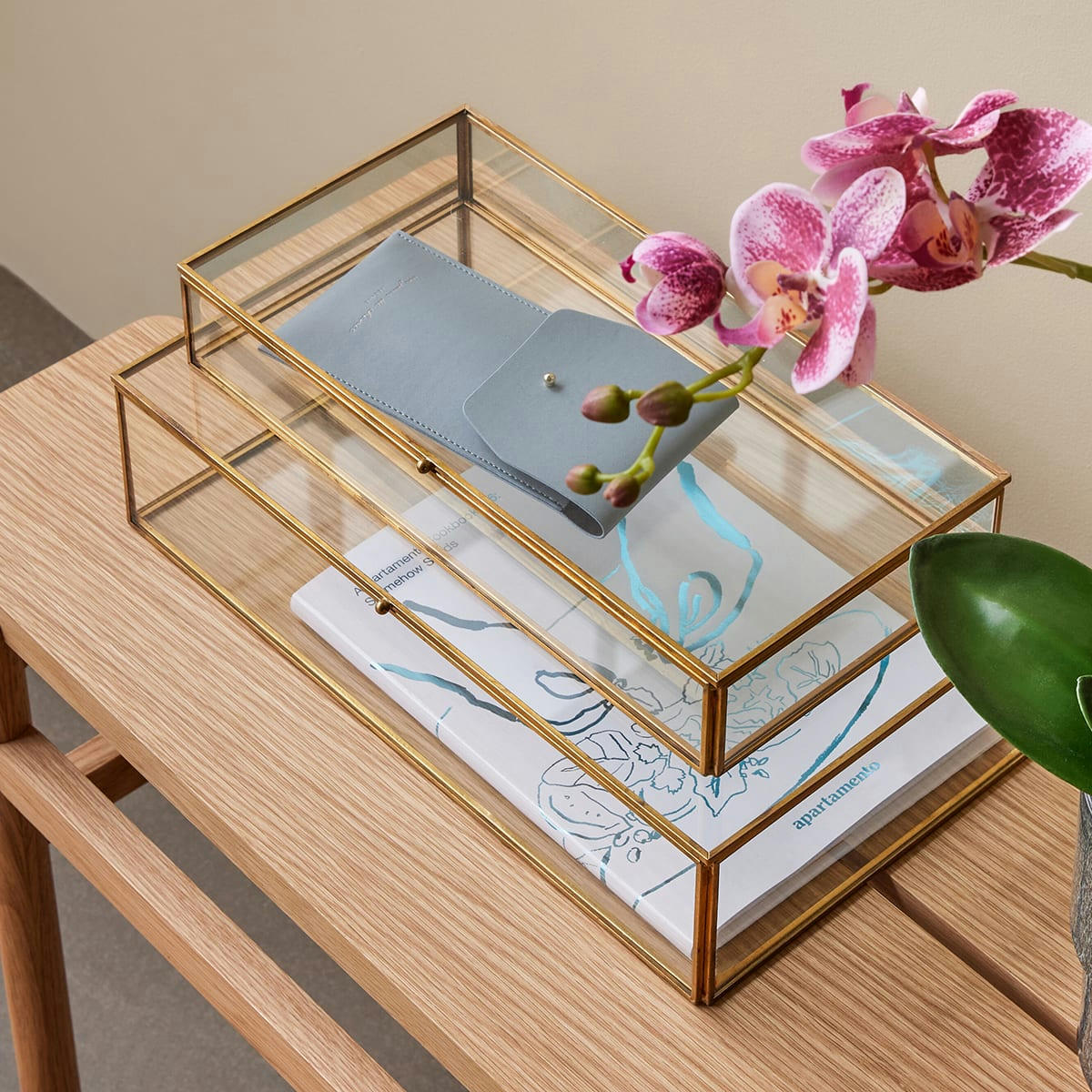 VIEW - Boîte en verre en laiton et verre (x2)