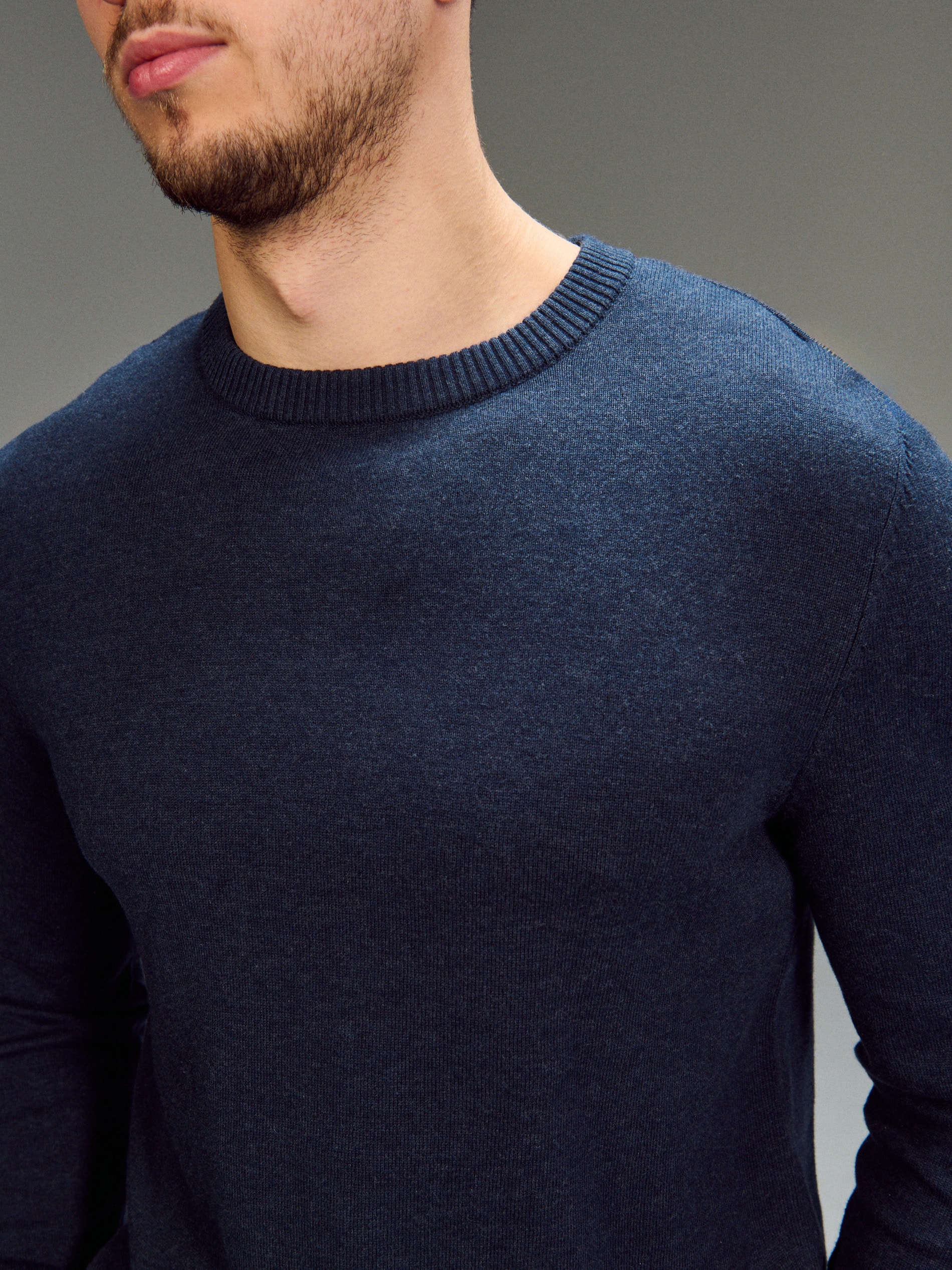 Bawełniany sweter basic