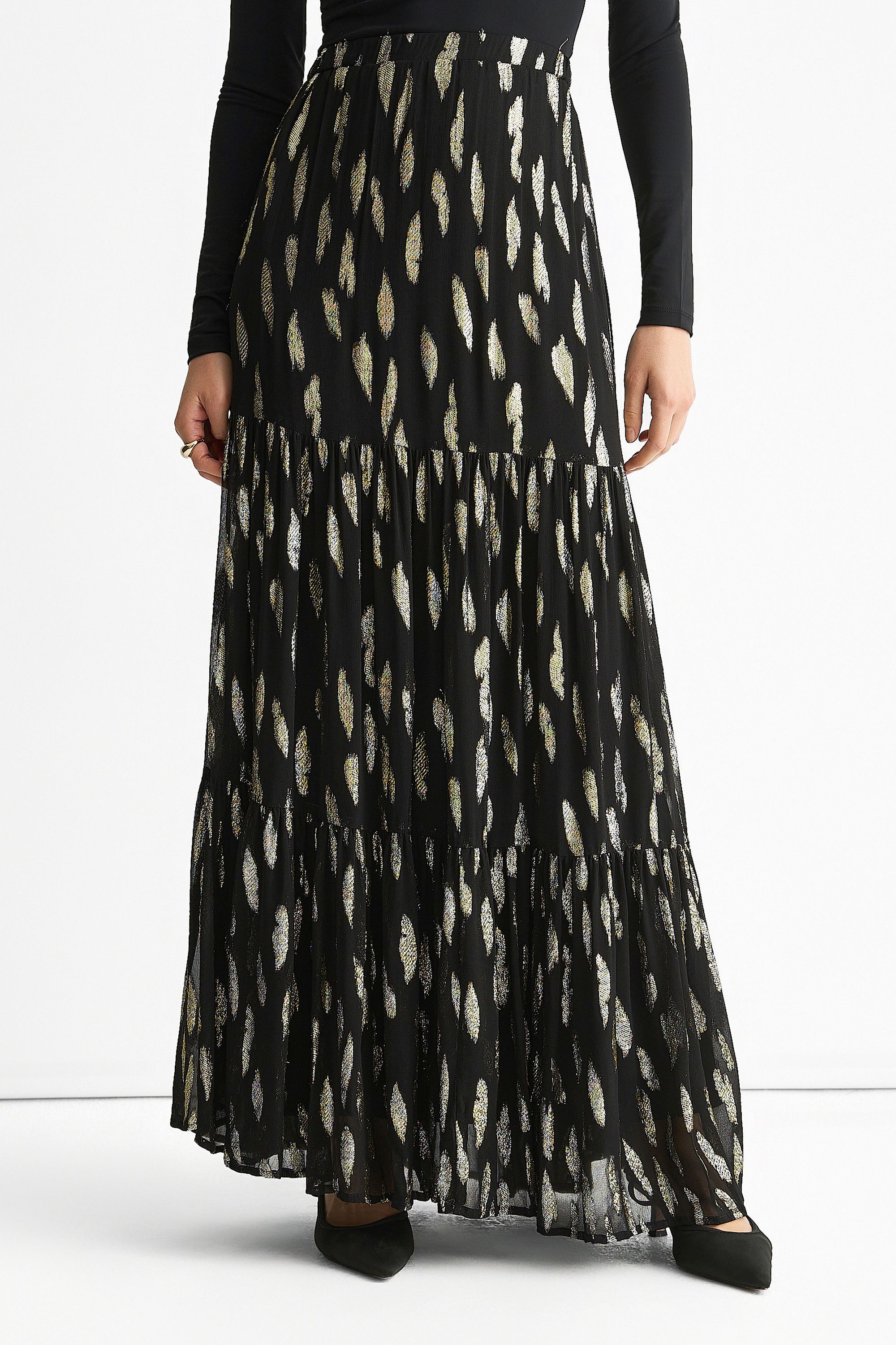 Gini London Black Clipped Jacquard Tiered Maxi Skirt