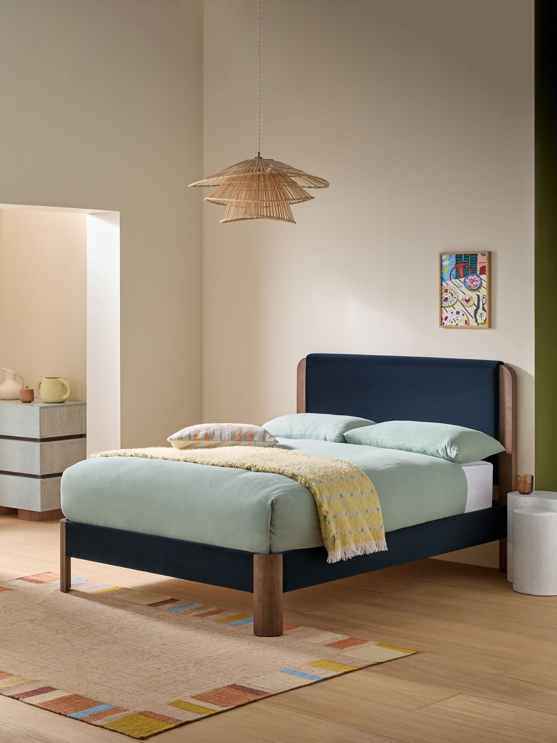 Evander Bed in Velvet Dark Midnight Blue