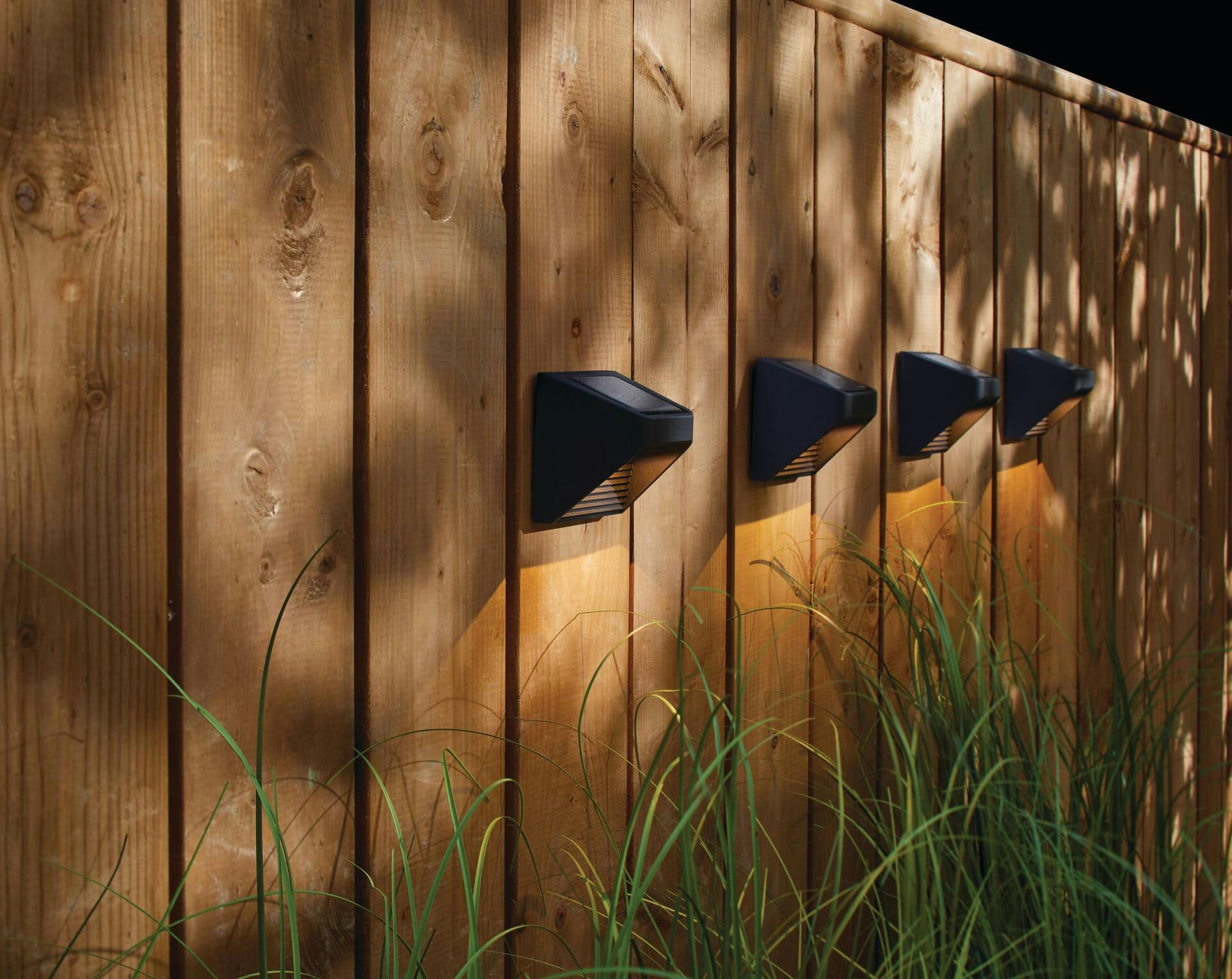 NOMA Outdoor Solar-Powered Wall Light, 4-pk