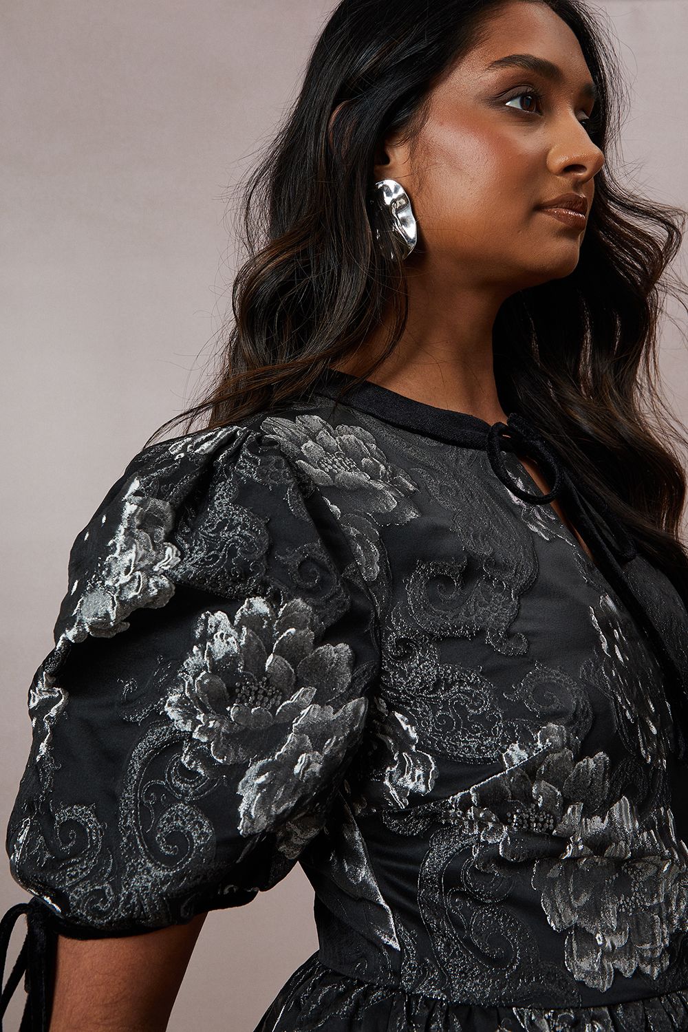 Oasis Occasion Metallic Jacquard Velvet Trim Smock Dress