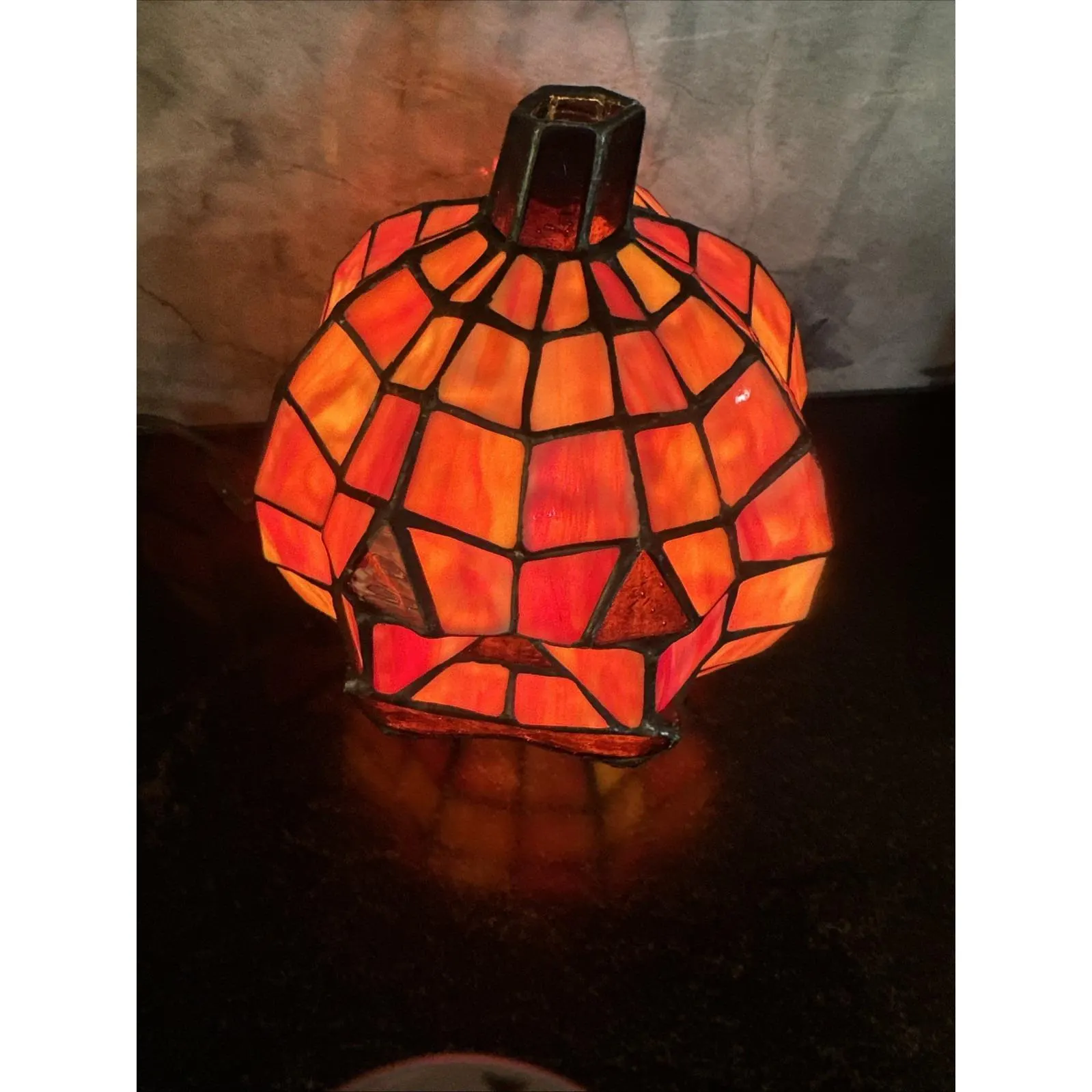 Vintage Ting Shen Tiffany Style Stained Glass Pumpkin Jack O Lantern Light Lamp