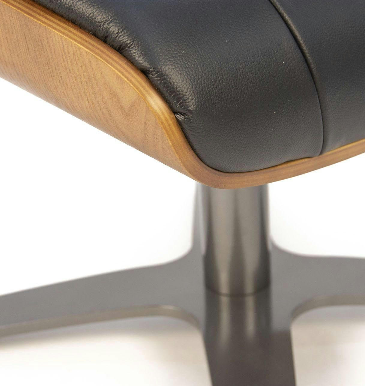 VÉGA - Pouf en Cuir et Chêne Naturel - Cuir Noir