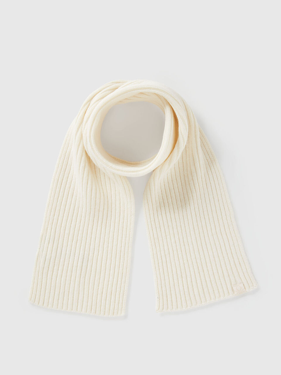 Wool blend knit scarf