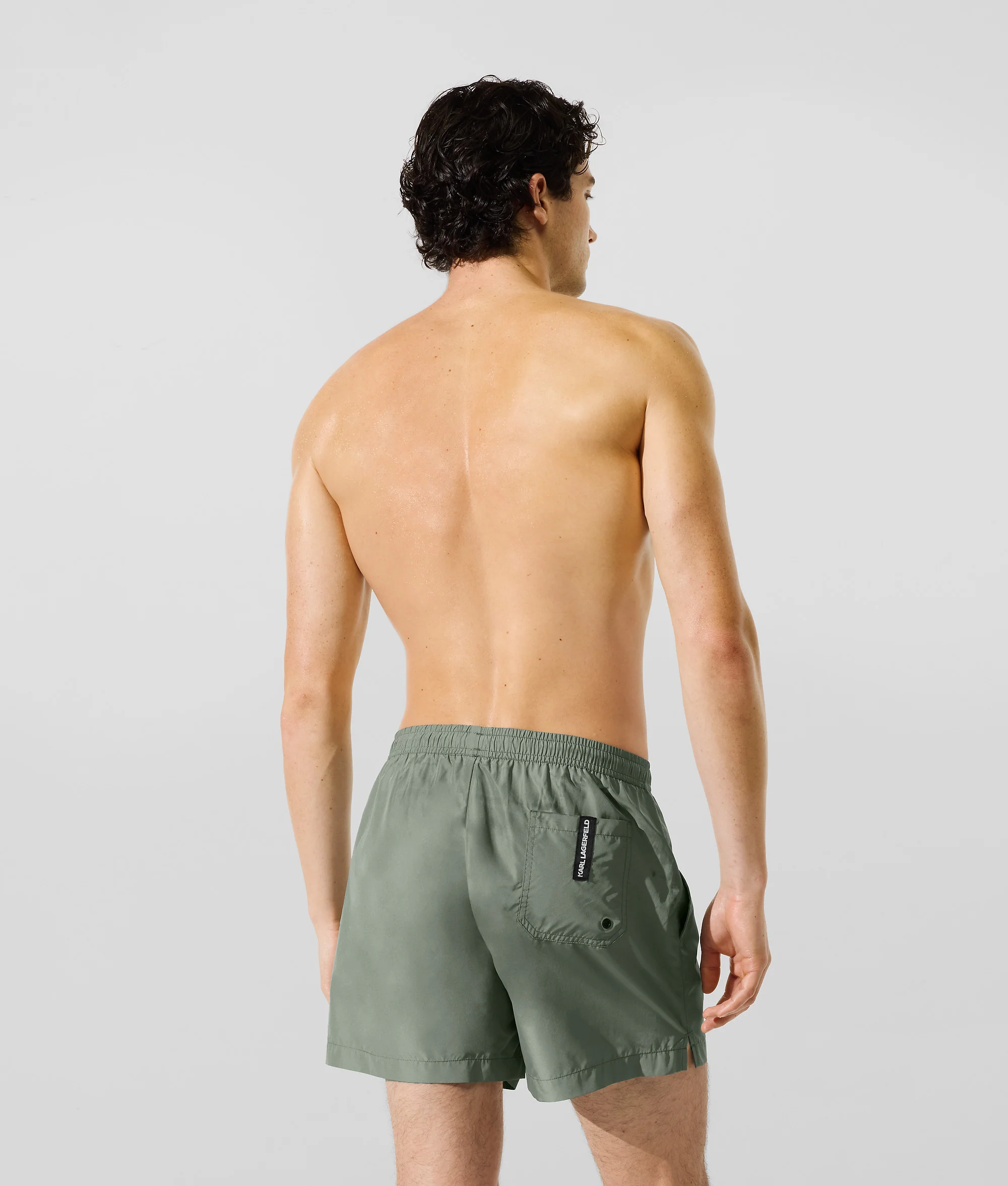 Short de bain orné du logo