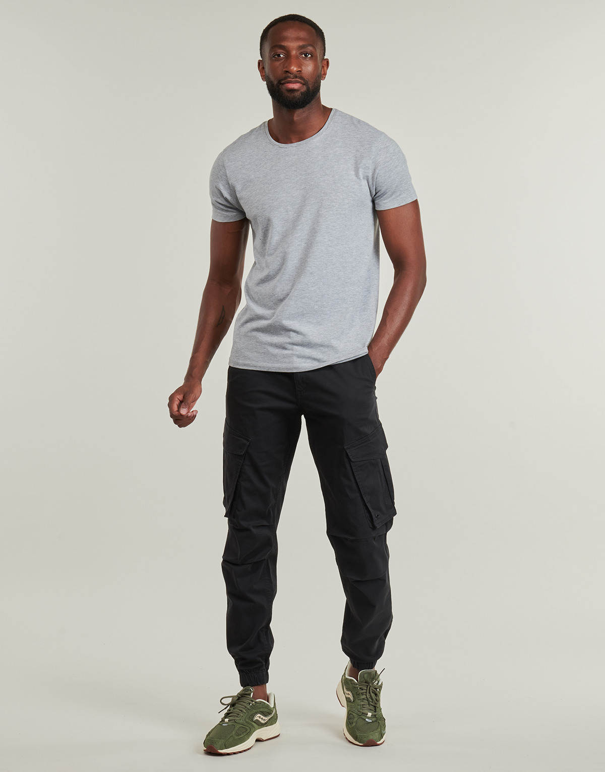 Jack & Jones - JPSTKANE NOAH CUFFED CARGO - Black
