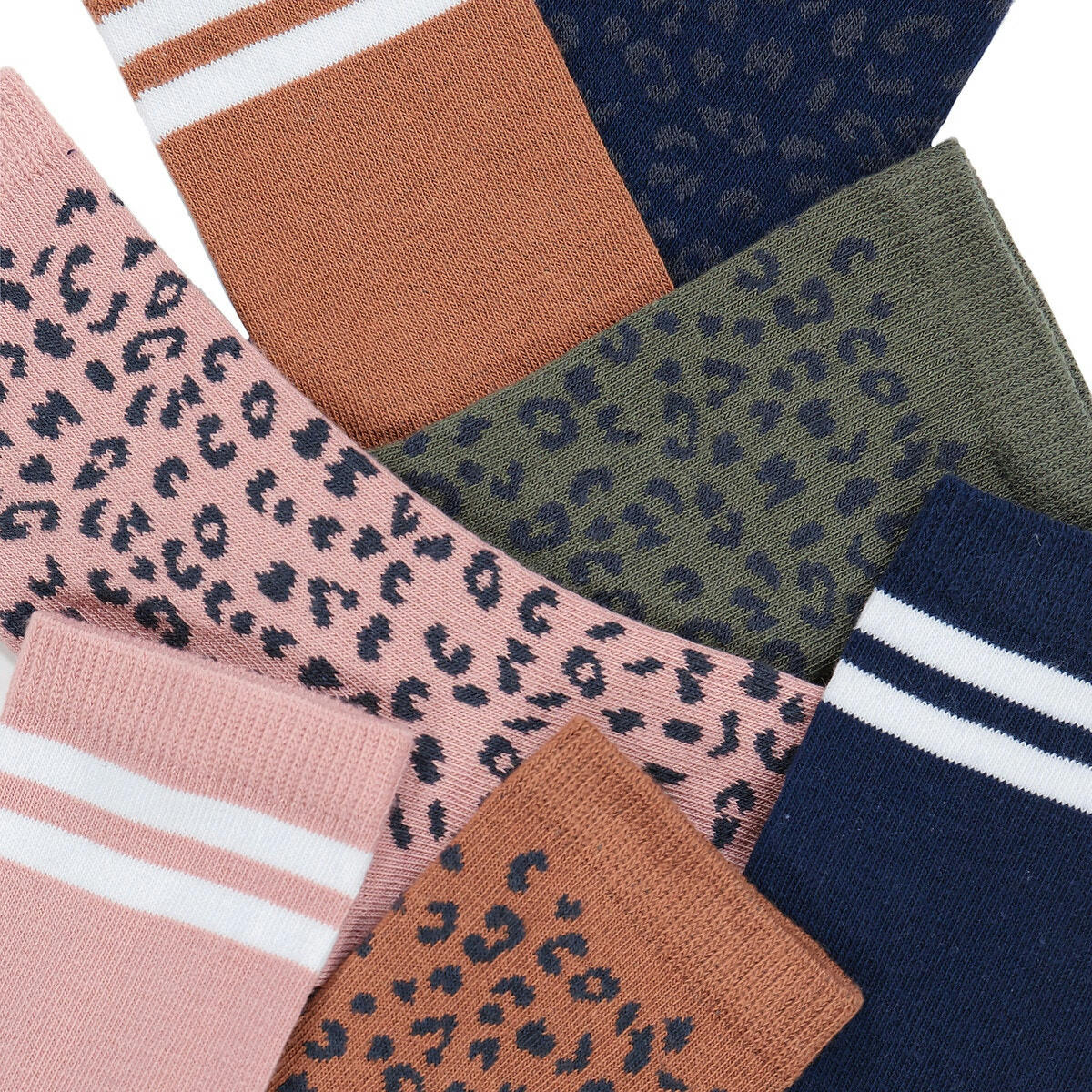 Lot de 7 paires de chaussettes, léopard et rayées