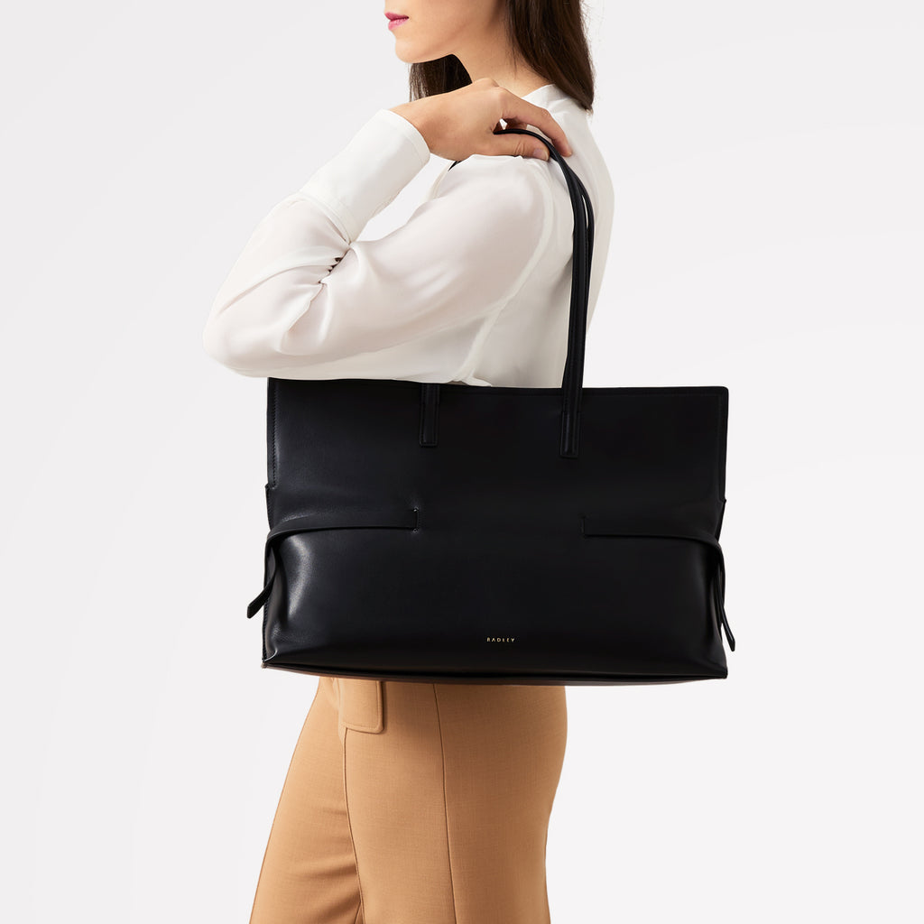Fleet Street - Medium Open Top Tote Bag