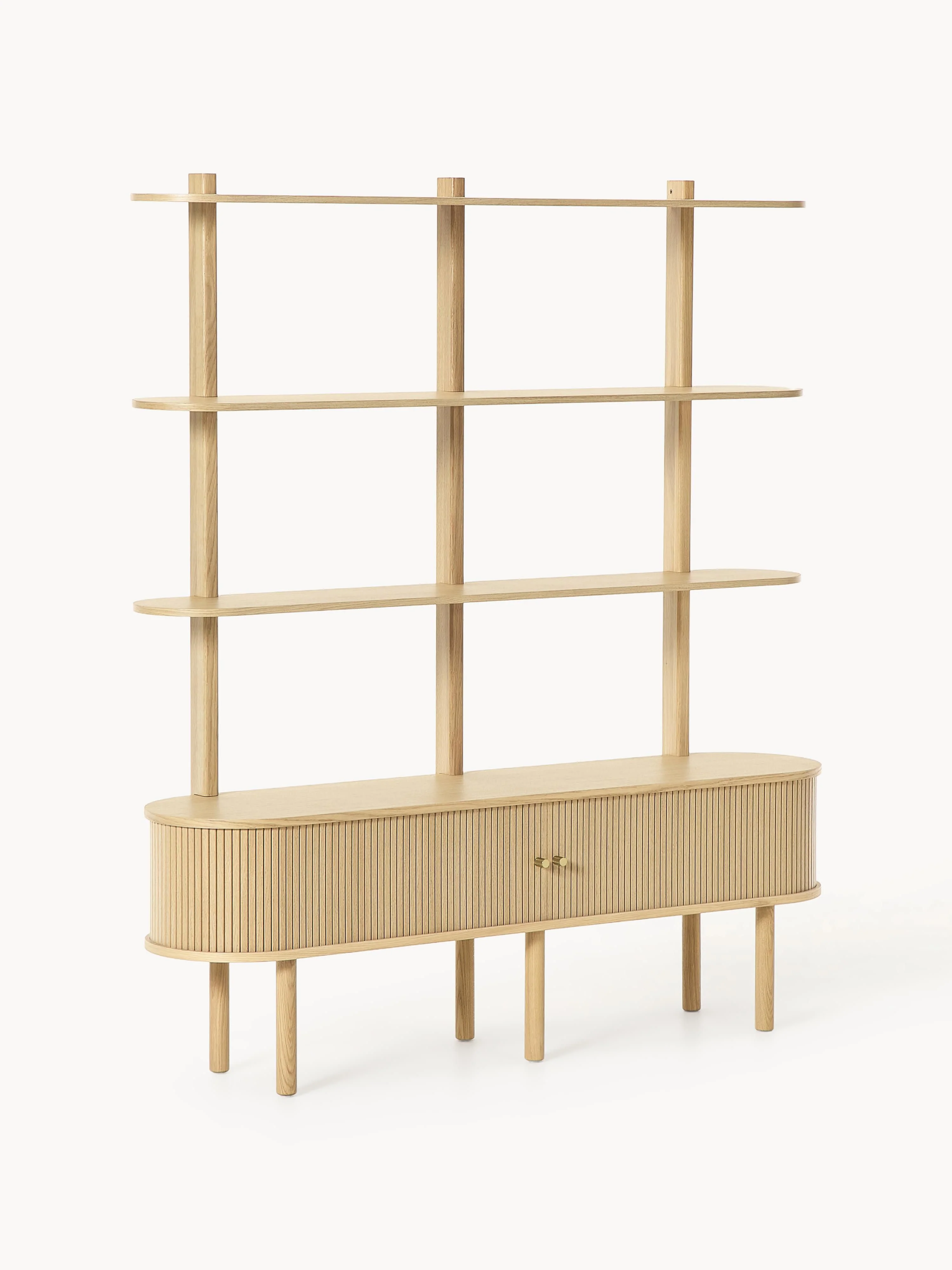 Regal Calary mit geriffelter Front