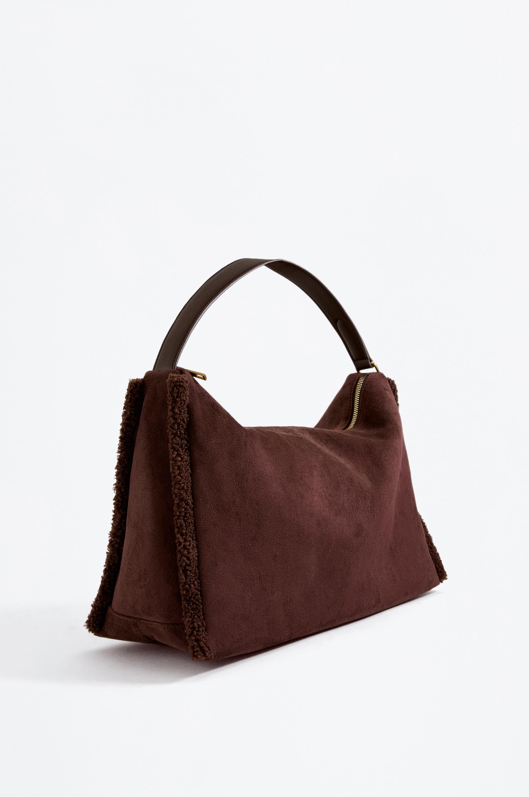 Bolso de hombro efecto suede