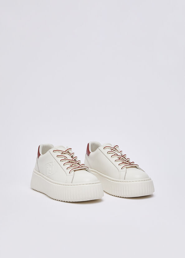Sneakers in pelle con maxi logo