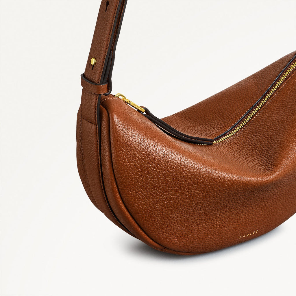 Dukes Place - Medium Ziptop Sling Bag