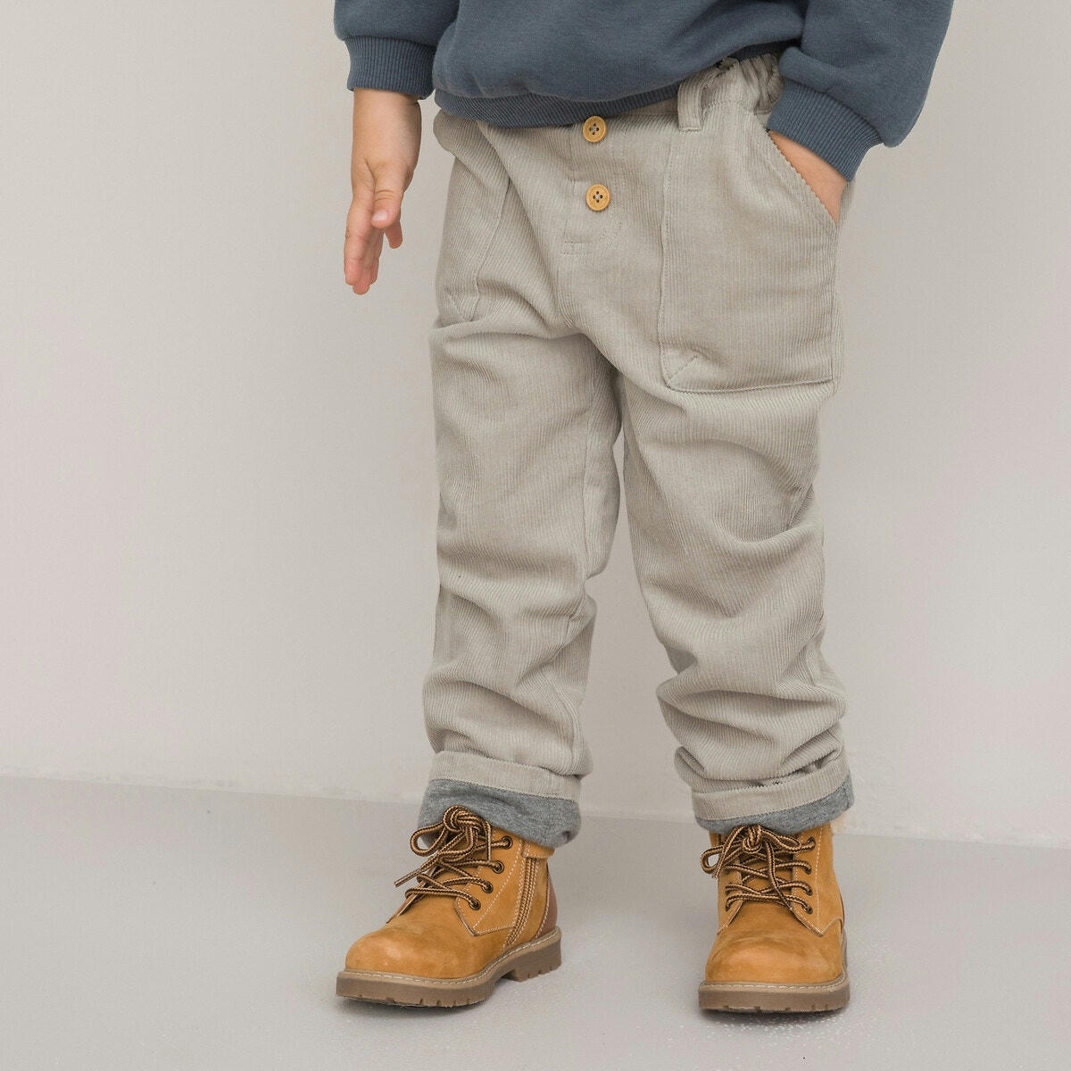 Pantalon droit en velours côtelé doublé jersey
