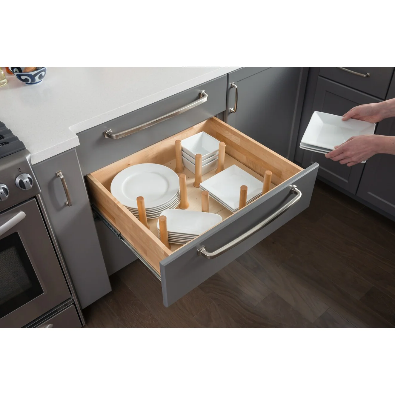 Hardware Resources Medium Drawer Peg Organization System with 12