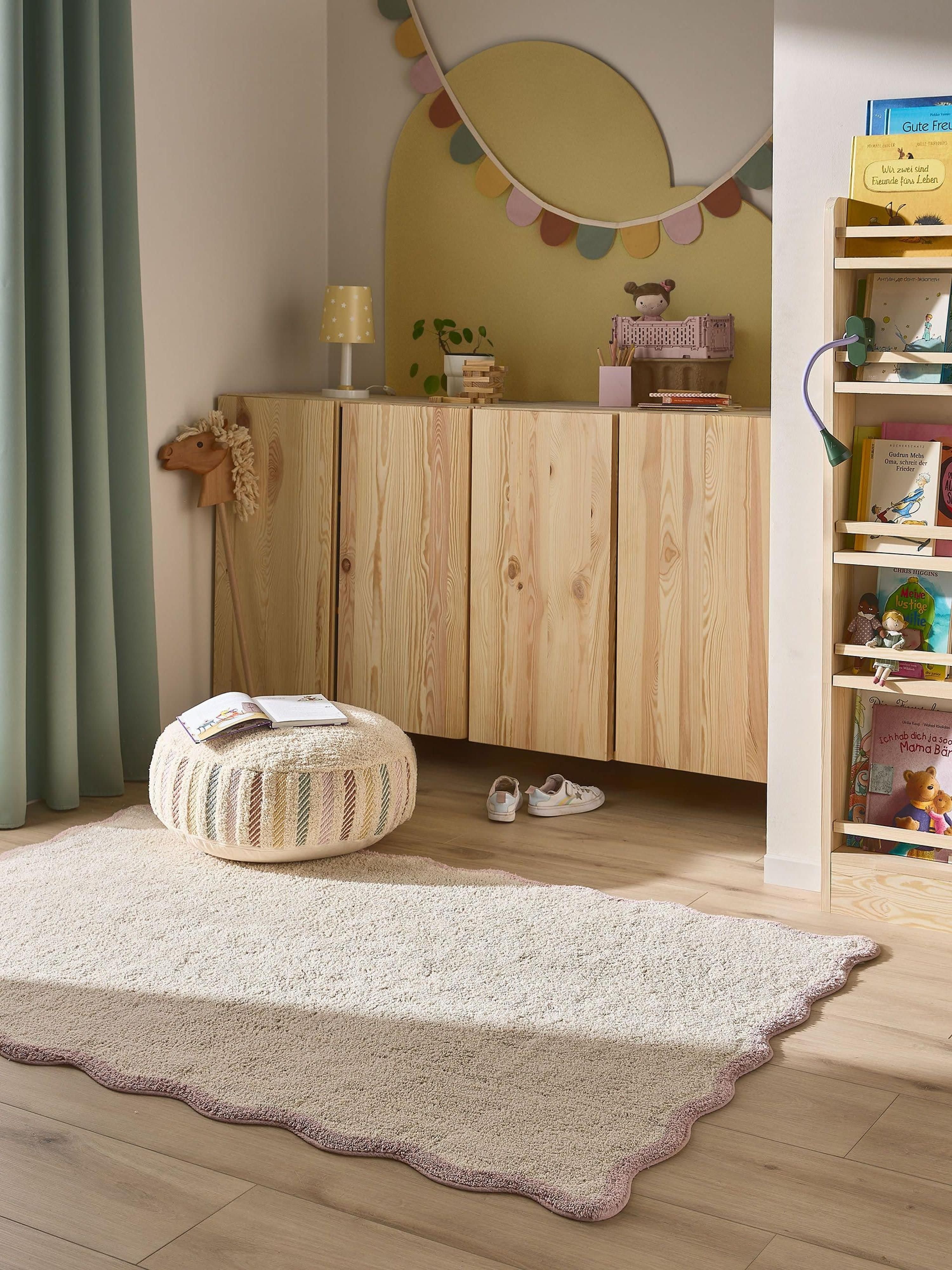 Handgetufteter Kinder-Baumwollteppich Emilia, waschbar