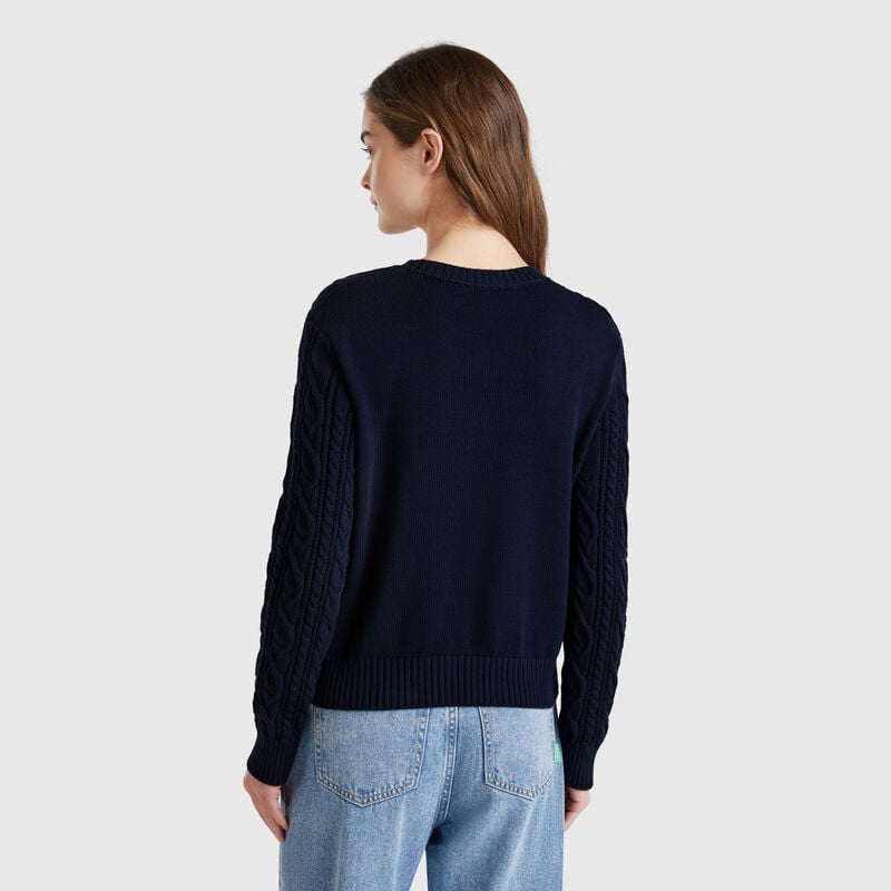 100% cotton sweater with cables