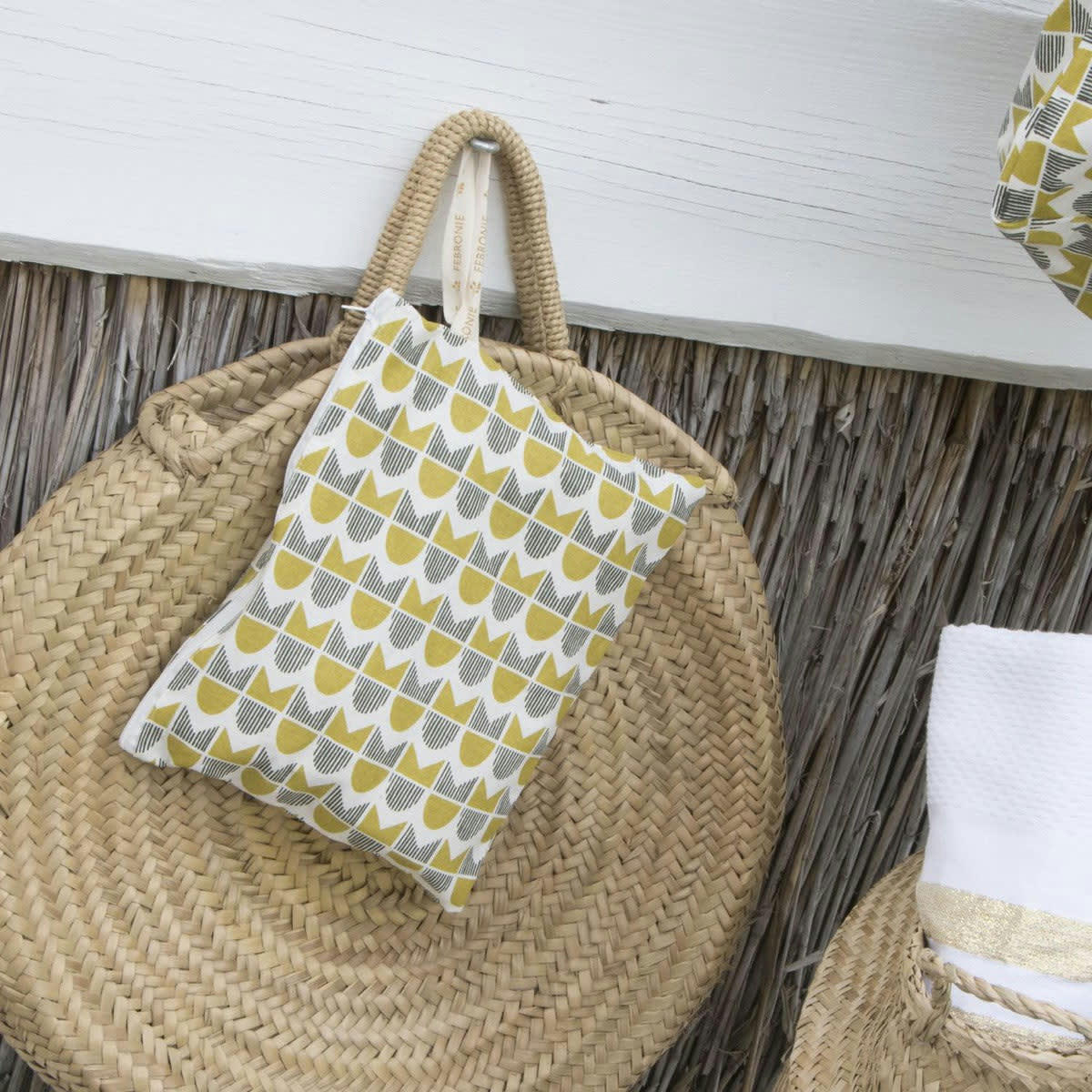 SKANDI - Pochette de plage coton  22x28 jaune