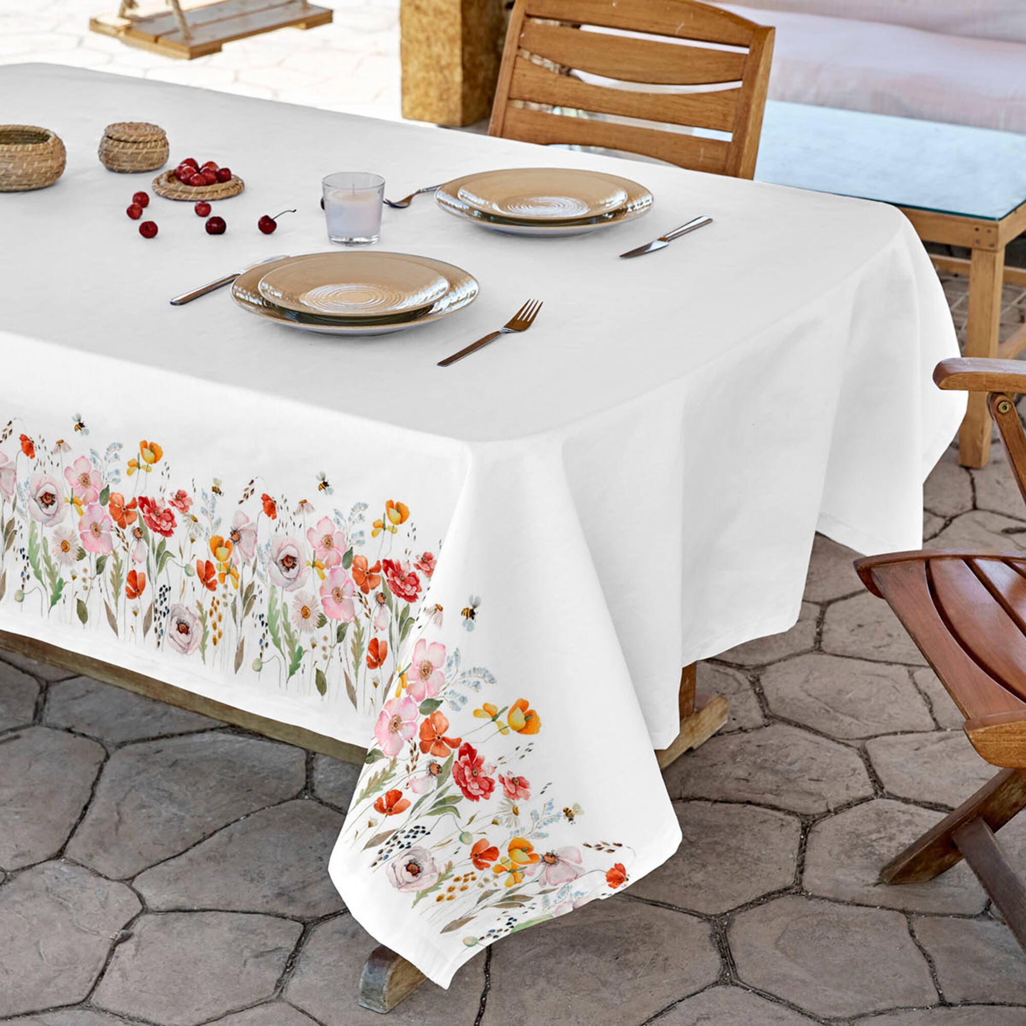 Nappe antitache imprimé floral