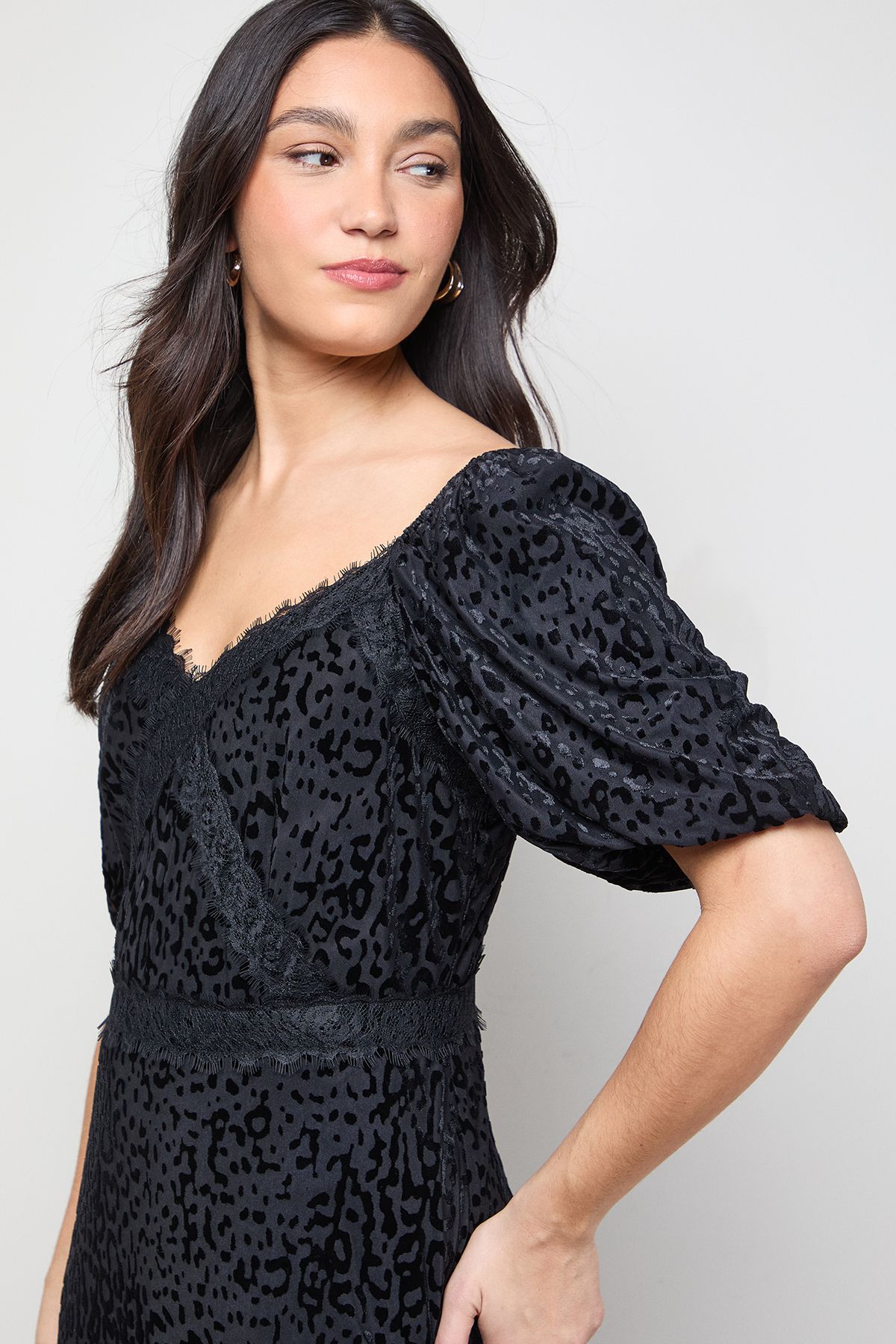 Oasis Devore Puff Sleeve Midi Dress