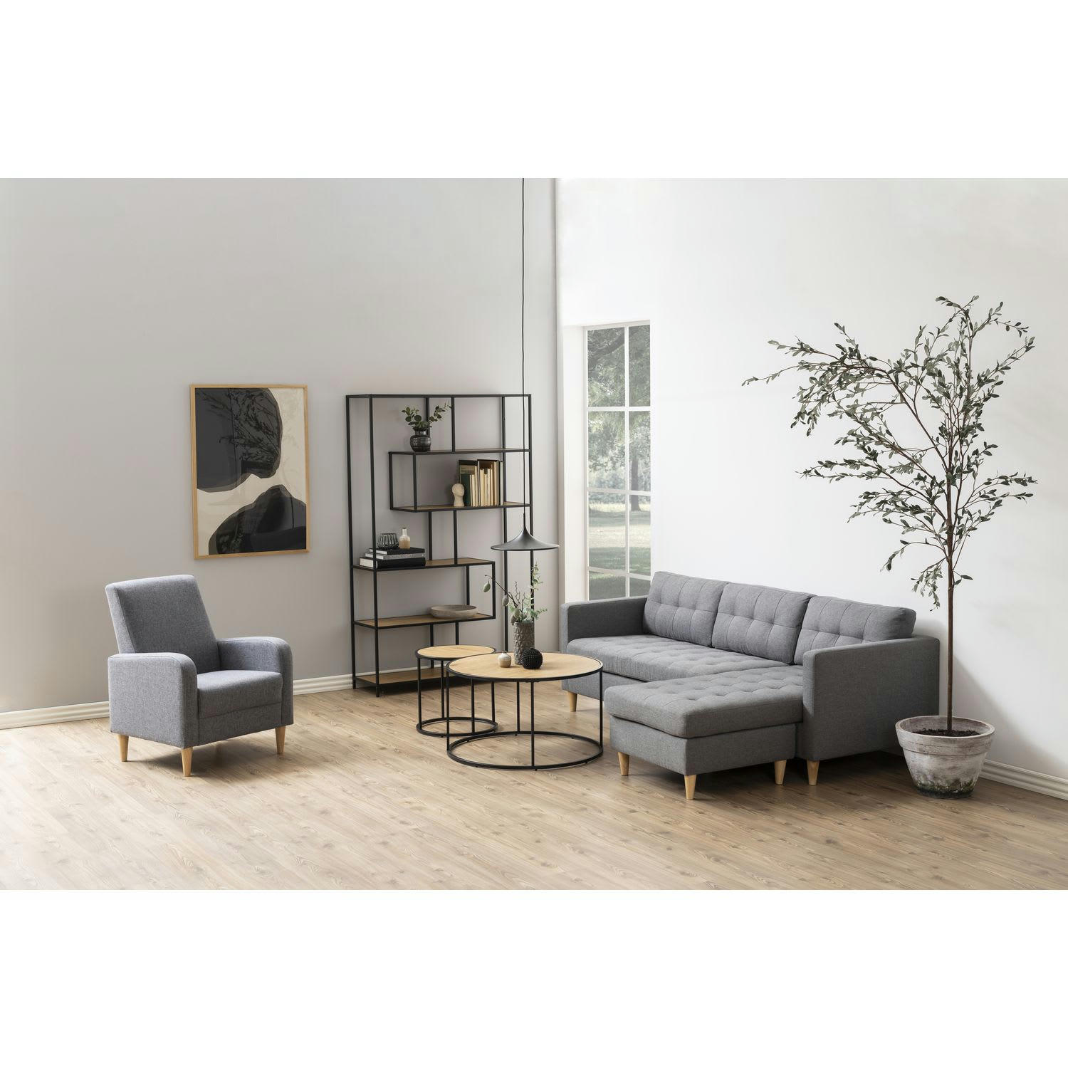 SIREINE - Table d'appoint ou bout de canapé petit modèle en mdf et métal beige