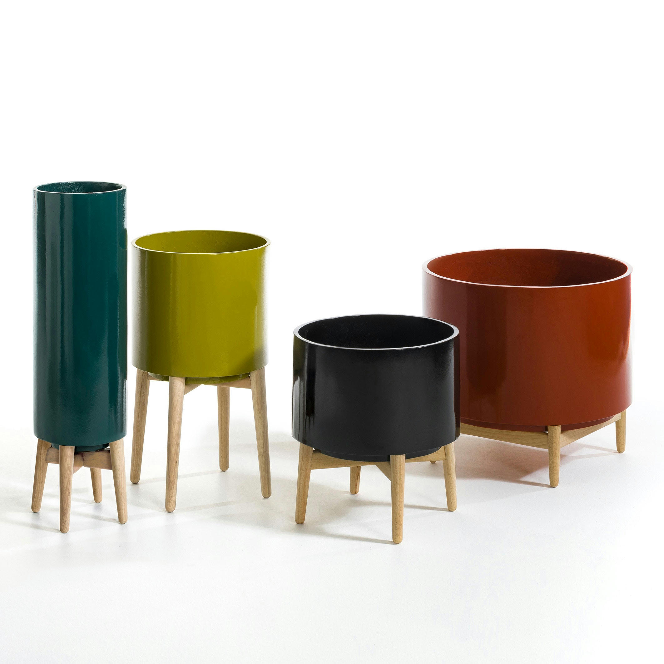 Cache-pot sur pied en hévéa H45cm, Florian