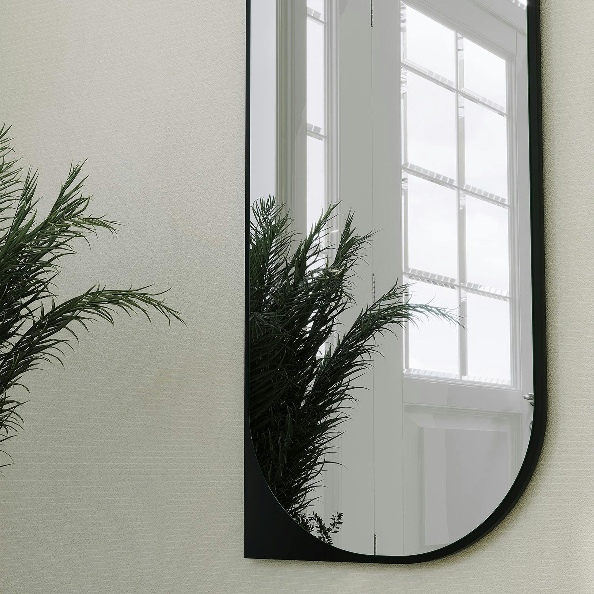 Miroir plein pied noir - forme capsule 152 cm CODY
