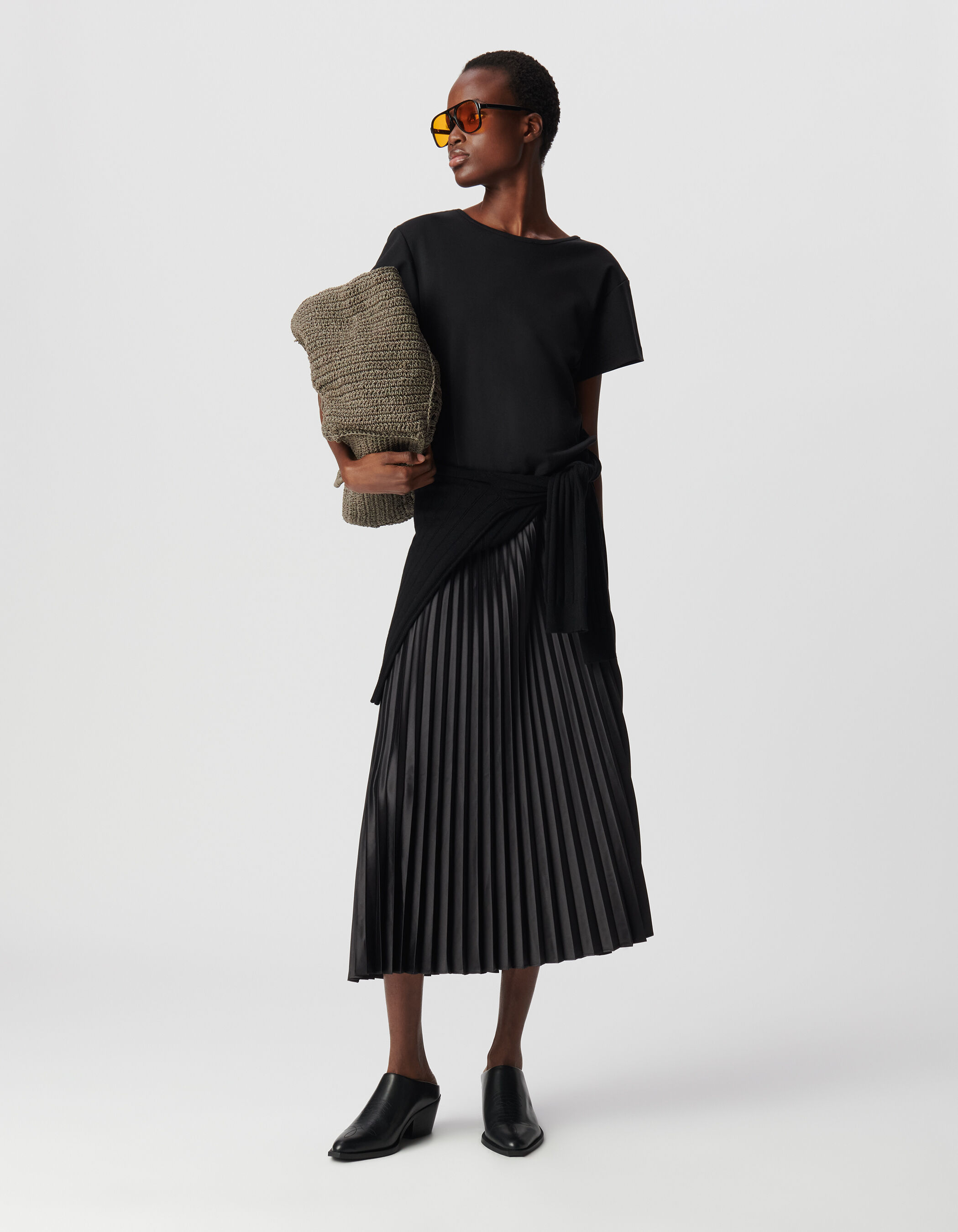 Robe longue noire bi-matière plissée Femme