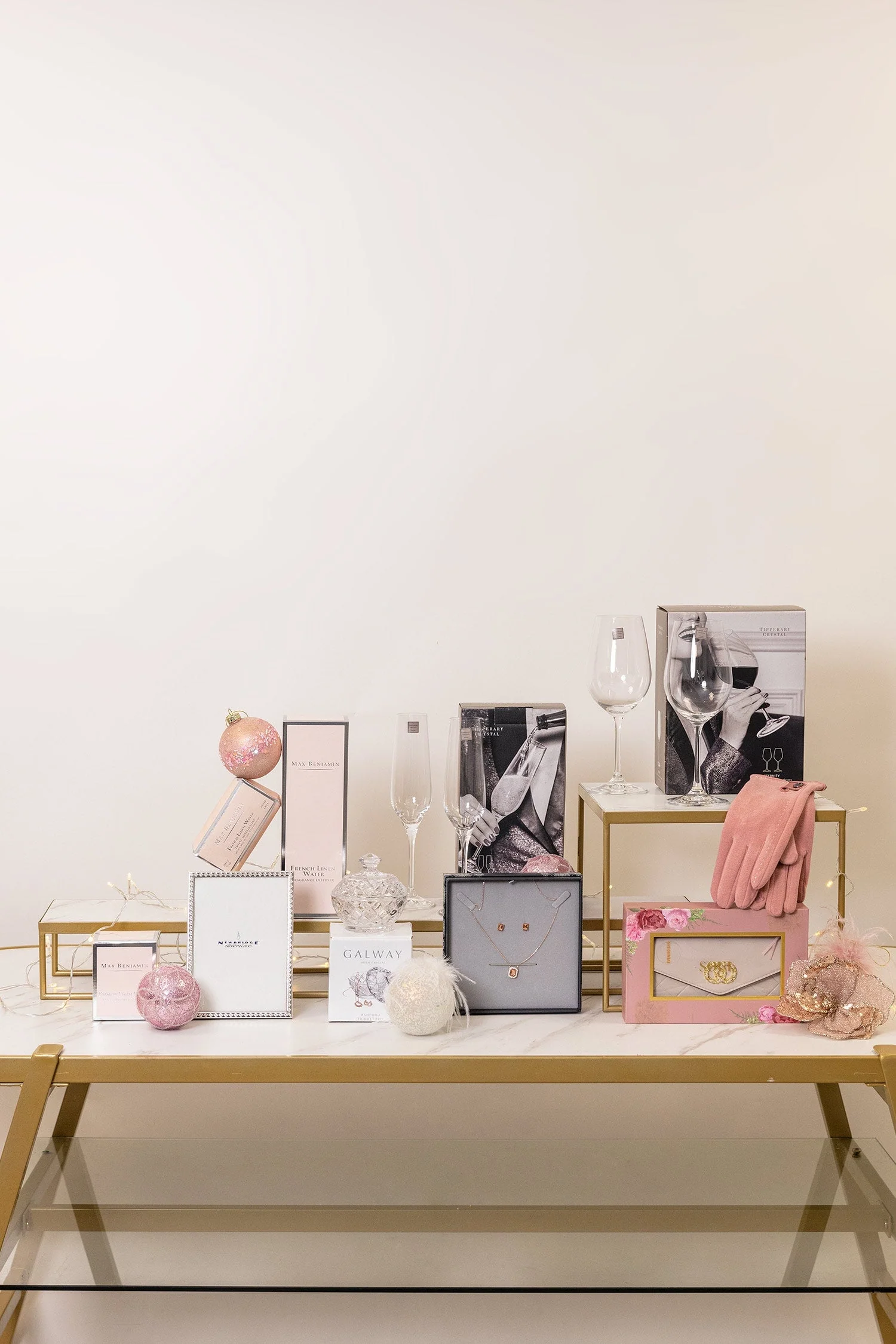 Dune 14 Glass Waisted Vase