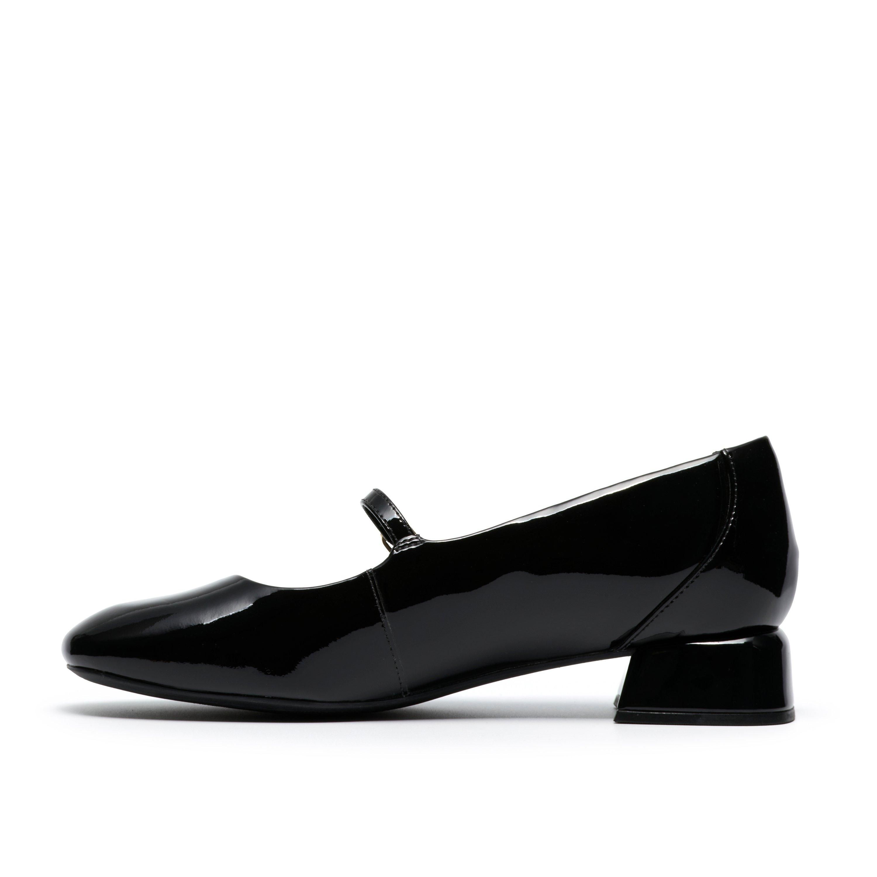 Clarks Daiss30 Bar Black Patent Court Shoes,Mary Jane