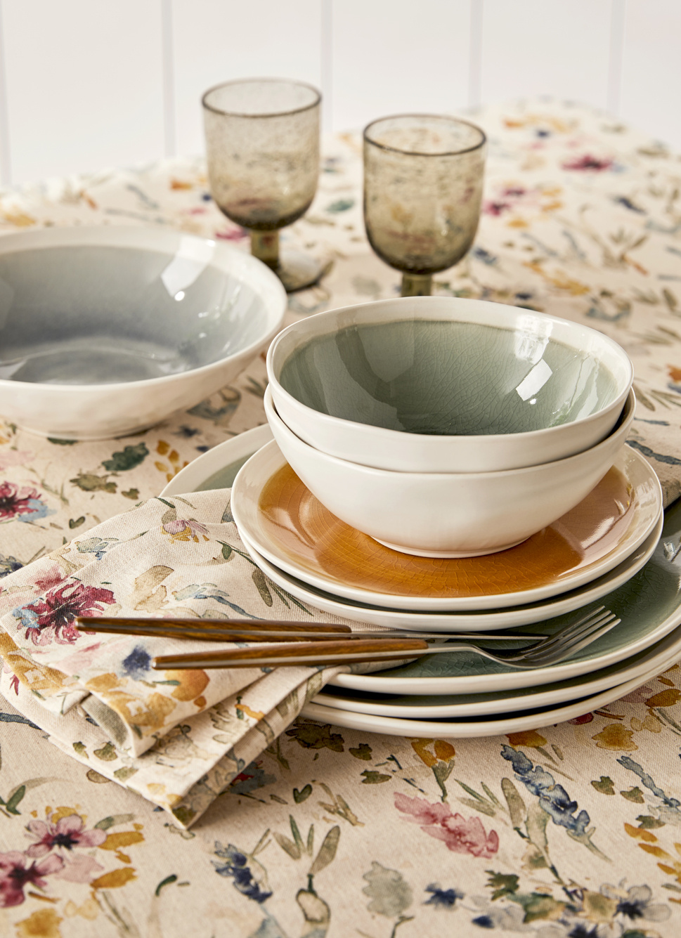 SALADIER EN GRÈS RÉACTIF BLEU