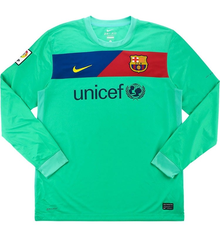 Barcelona 2010-11 Away Vintage Jersey