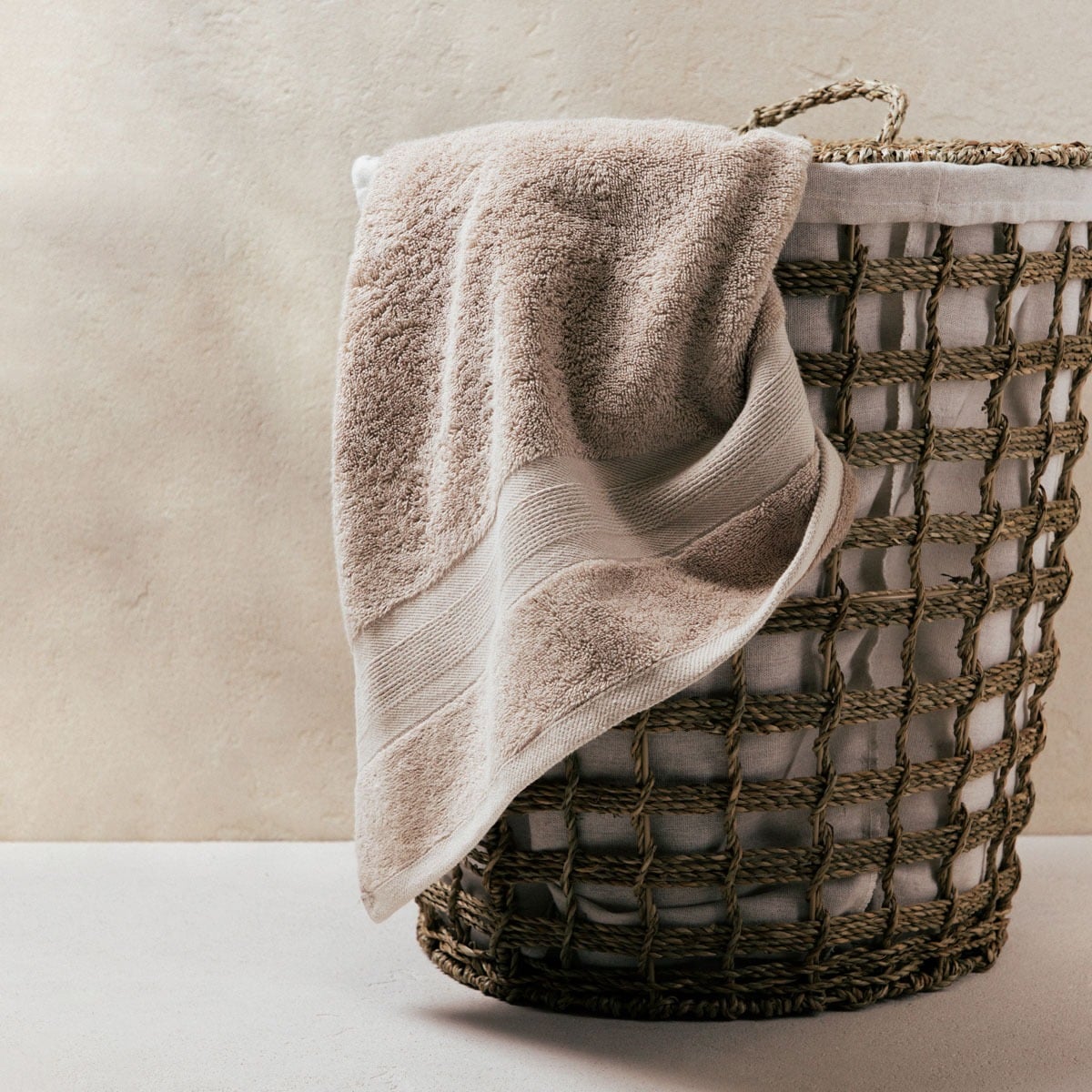 Ręcznik BAMBOO beżowy z domieszką bambusa 70x130 cm